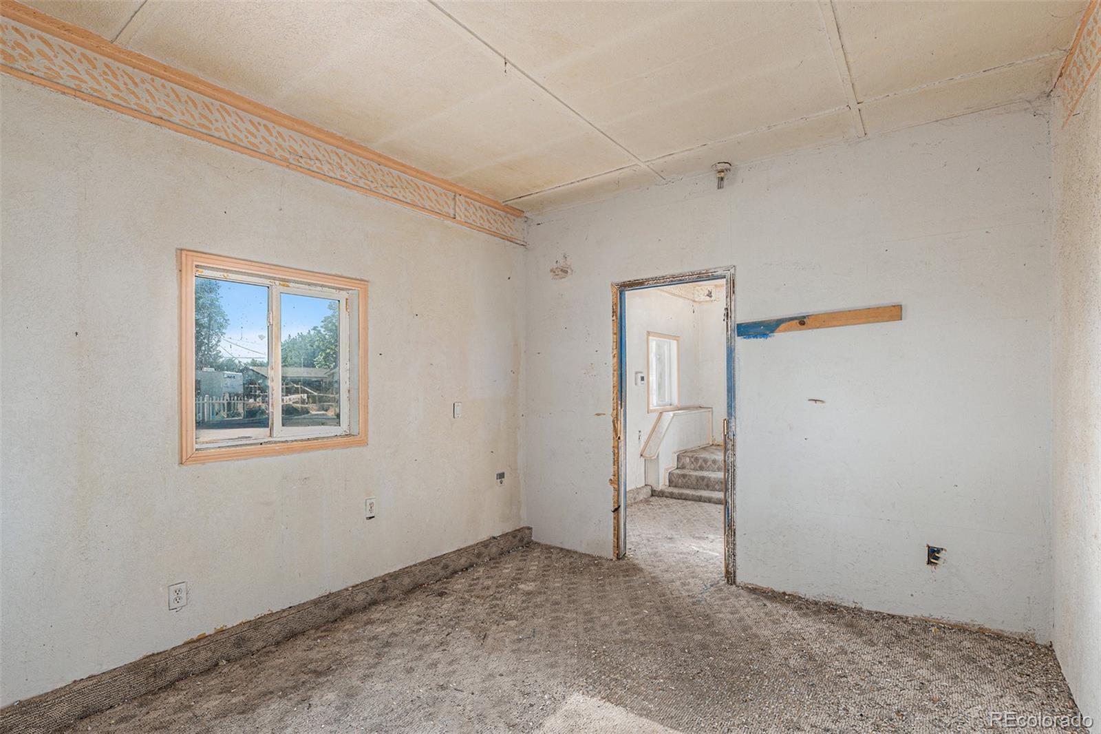 MLS Image #4 for 209  james street,avondale, Colorado