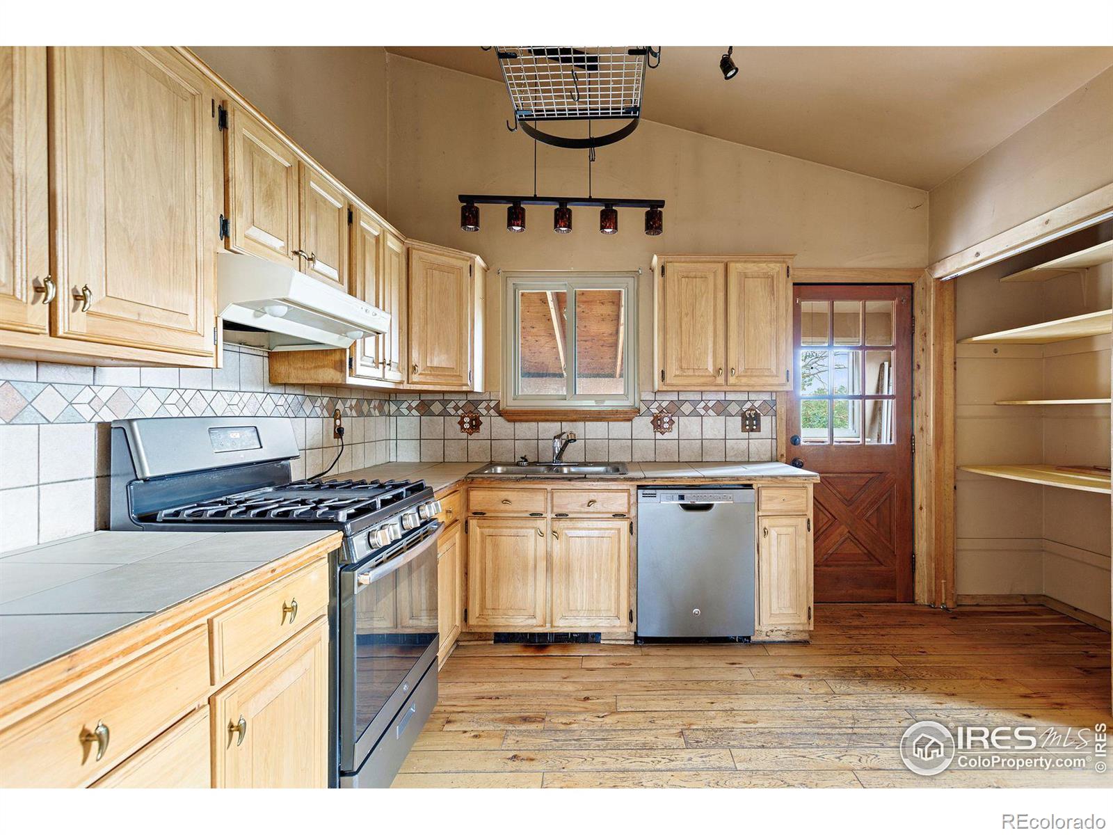 MLS Image #5 for 13262 s wasatch street,pine, Colorado