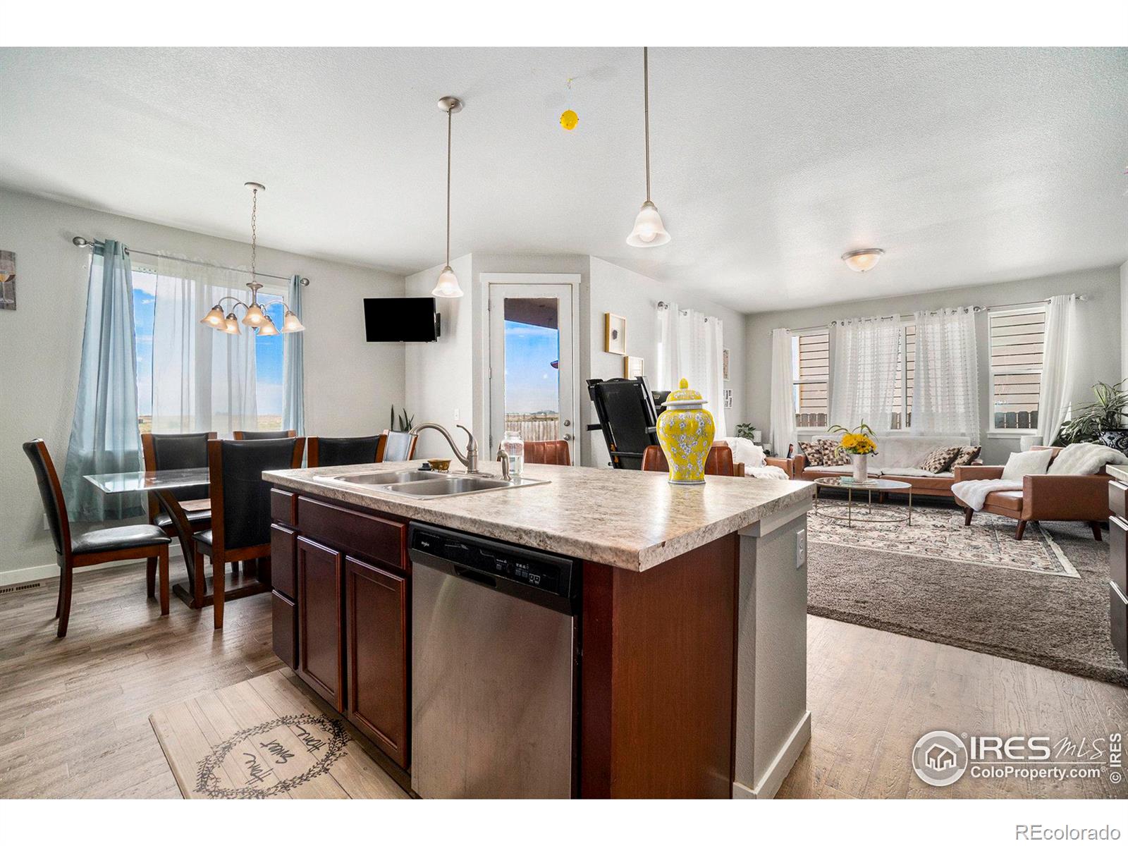 MLS Image #11 for 1093  johnson street,wiggins, Colorado