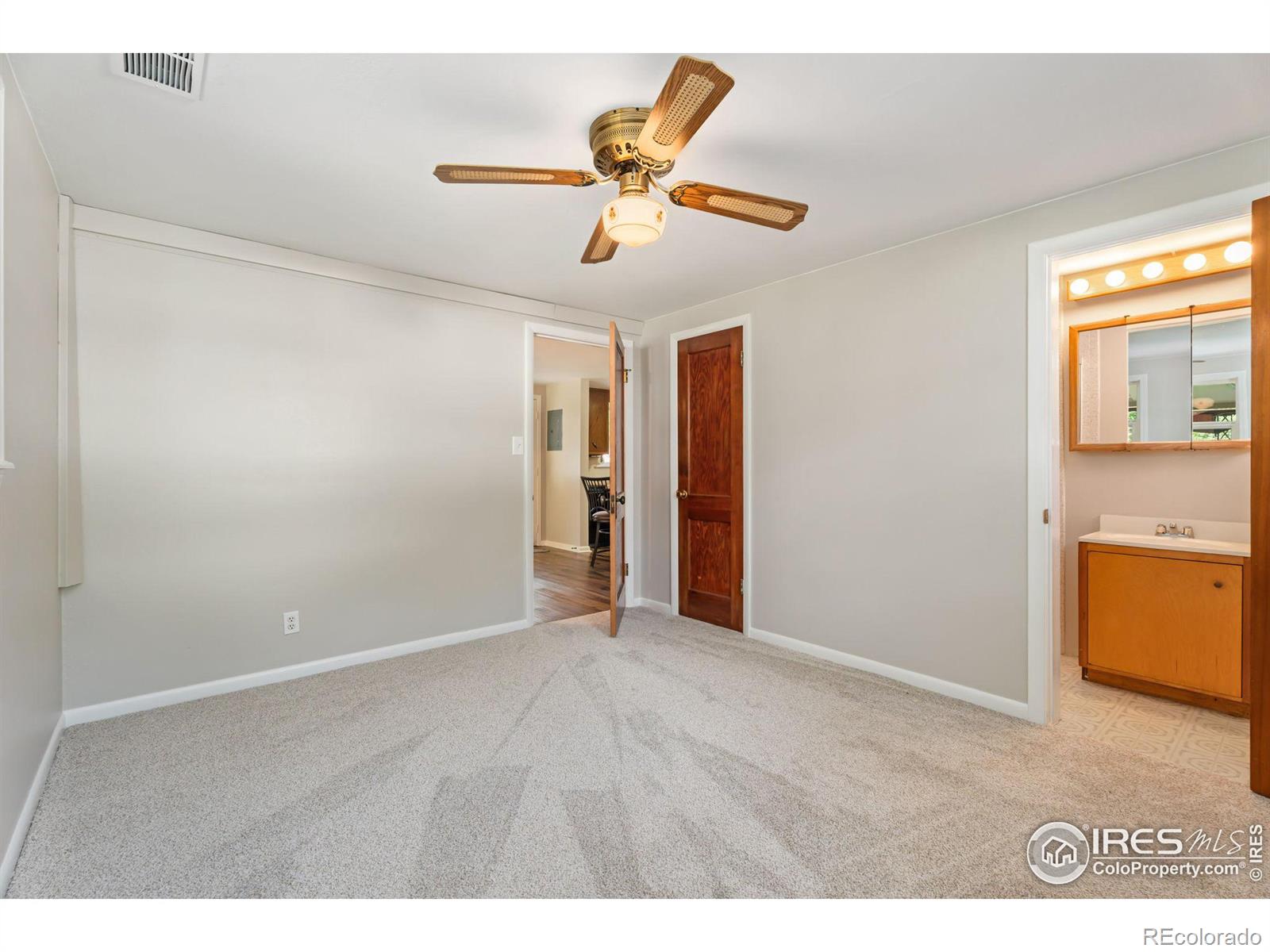 MLS Image #10 for 2424 w mulberry street,fort collins, Colorado