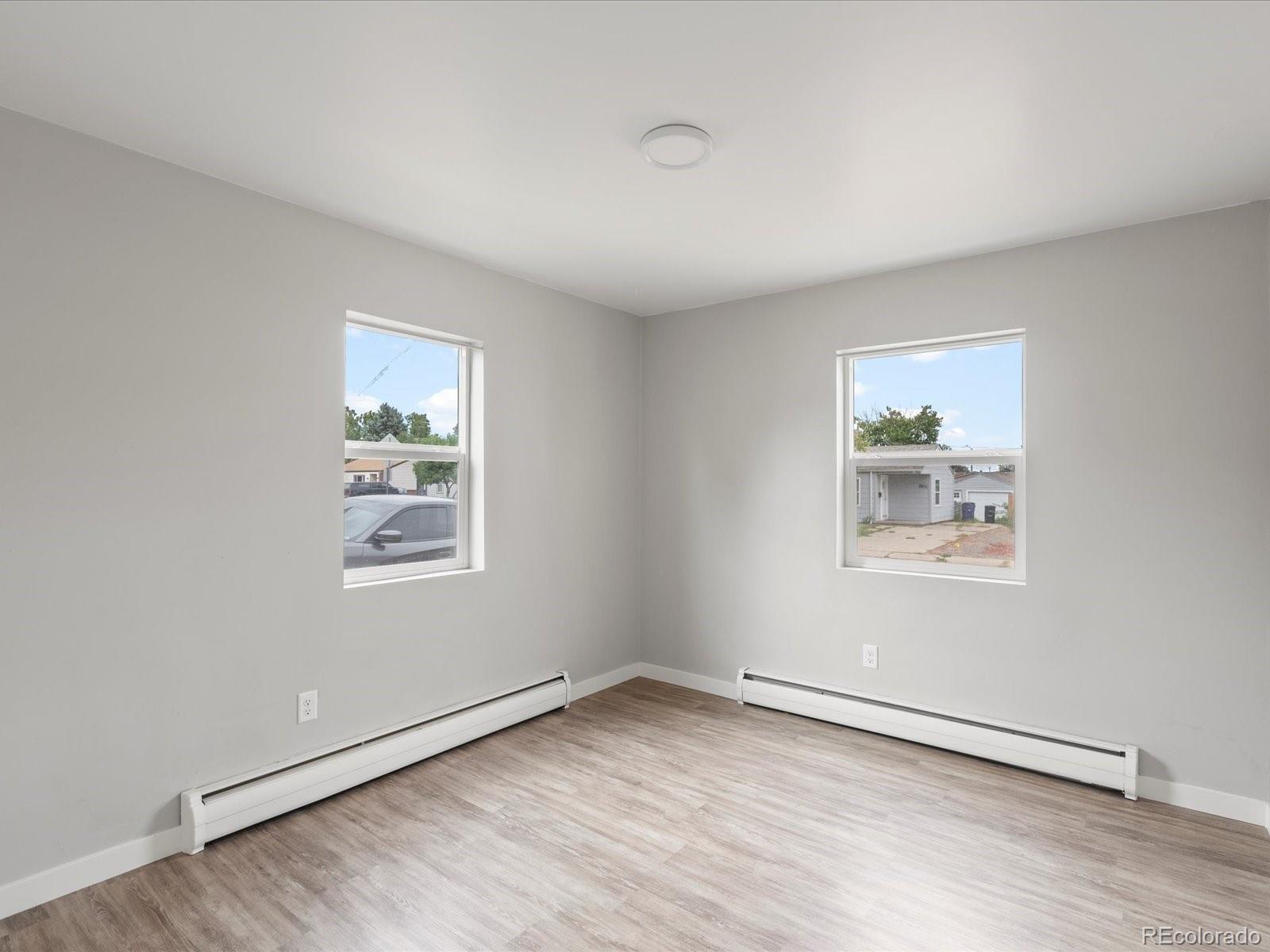 MLS Image #21 for 4835  shoshone street,denver, Colorado