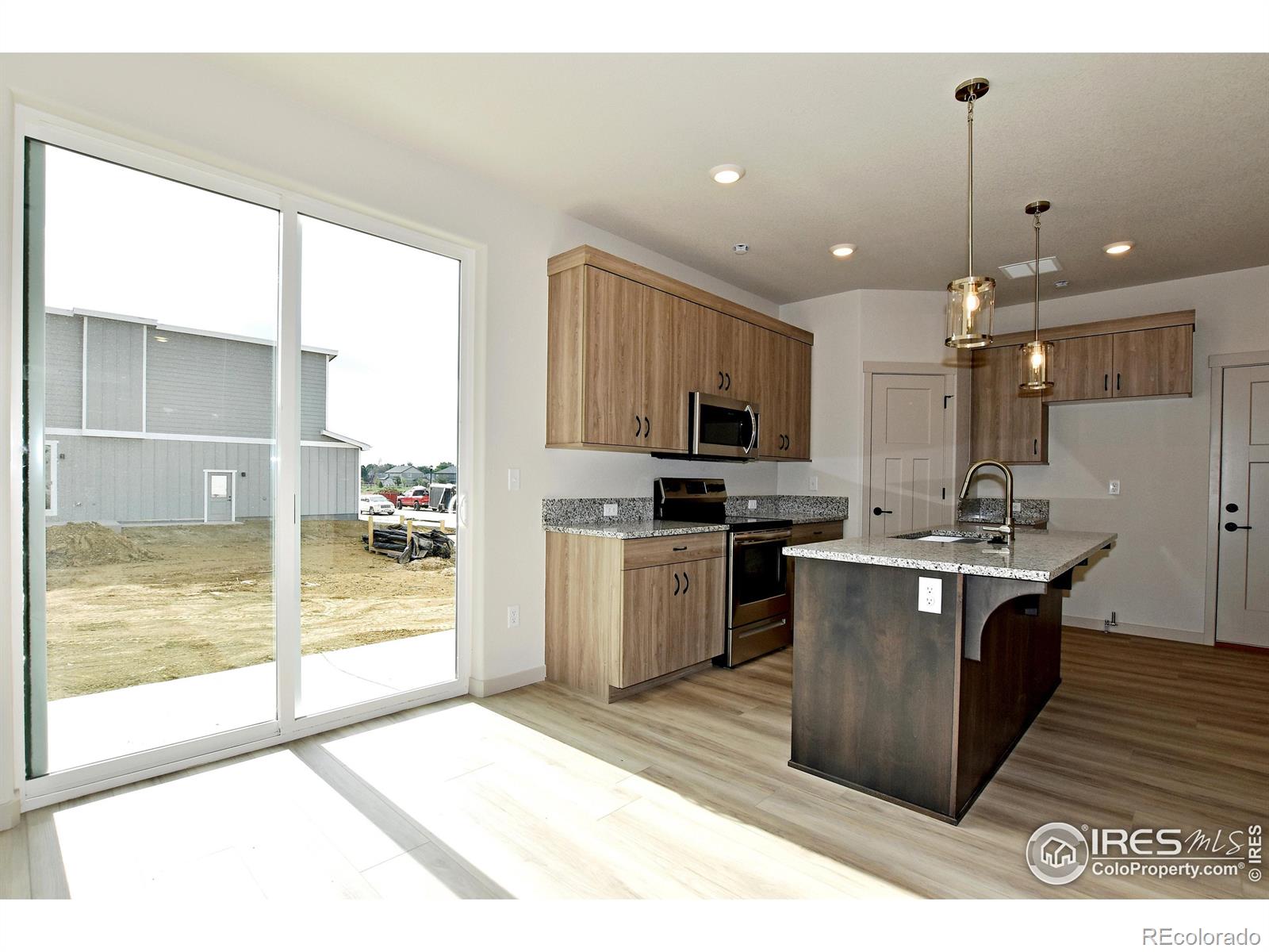 MLS Image #8 for 513  hillsview drive,berthoud, Colorado