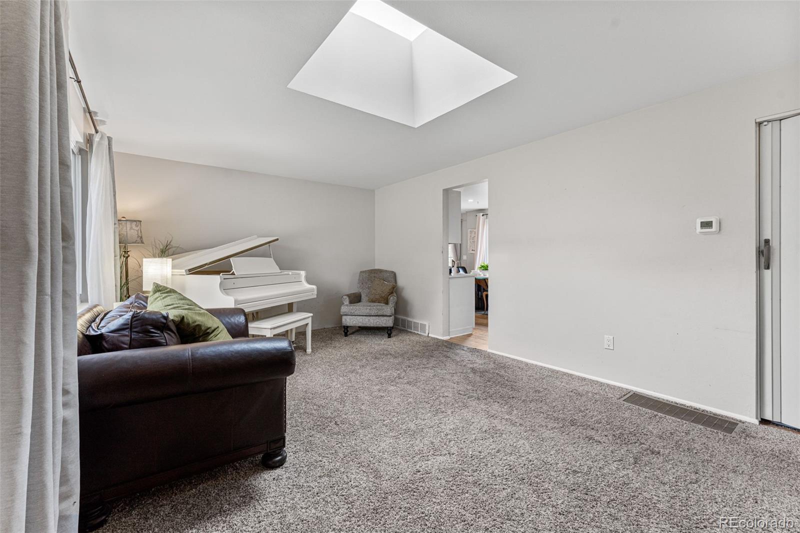 MLS Image #16 for 3058 s galena court,denver, Colorado