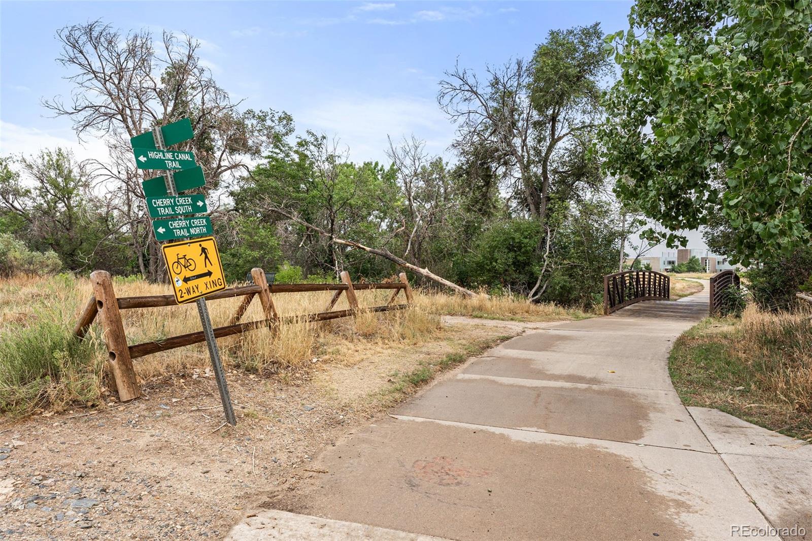 MLS Image #37 for 3058 s galena court,denver, Colorado