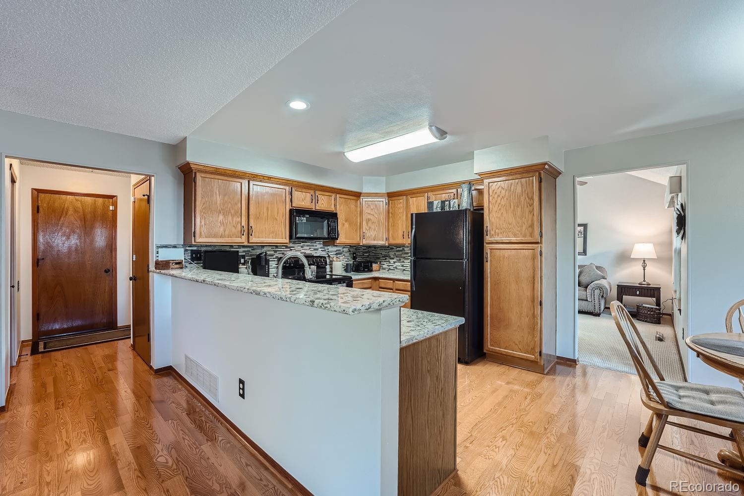 MLS Image #12 for 9935  grove court,westminster, Colorado