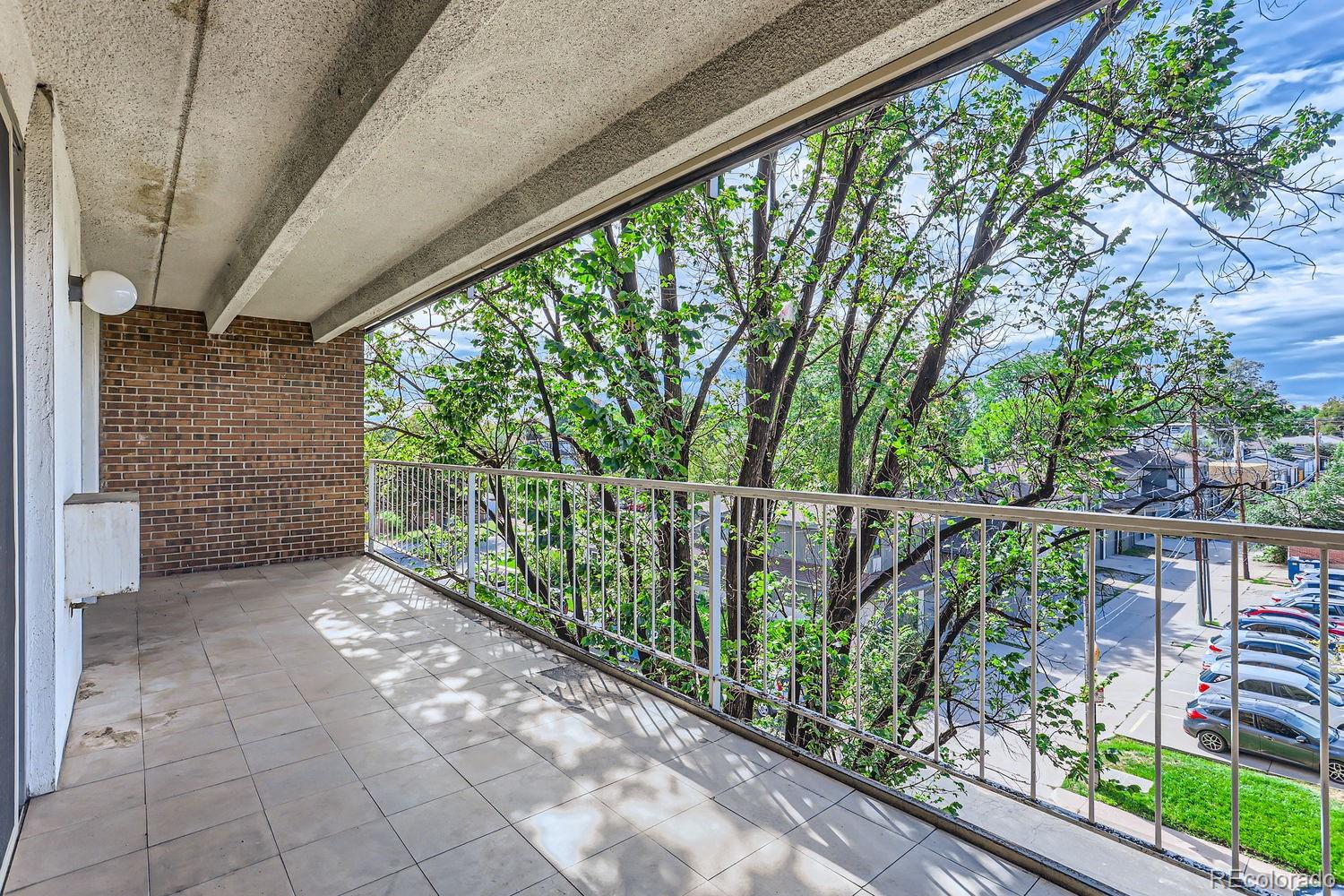 MLS Image #10 for 4801 e 9th avenue,denver, Colorado