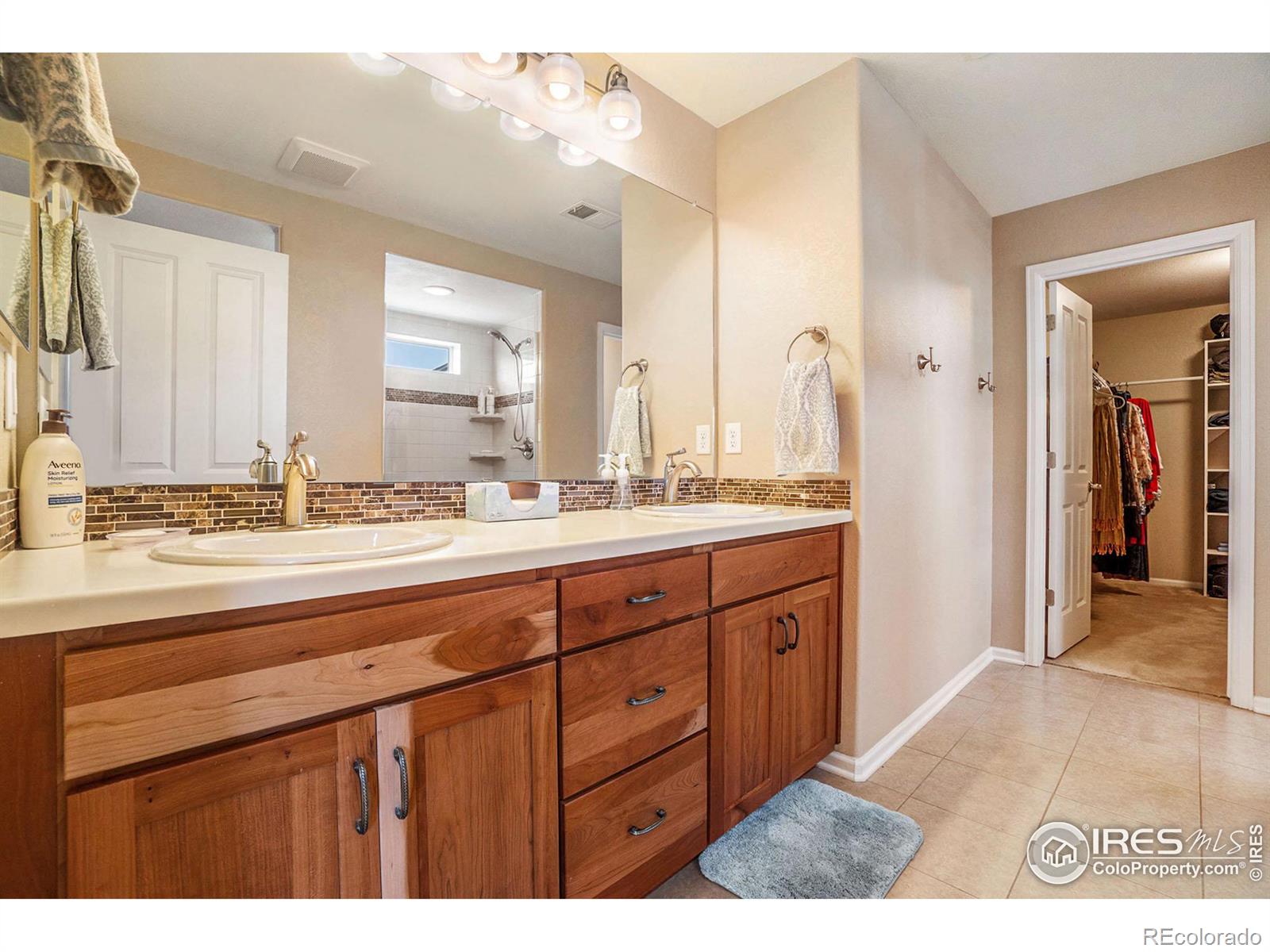 MLS Image #14 for 4679  lakeside drive,longmont, Colorado