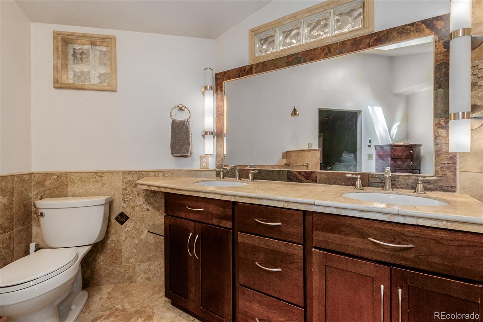 MLS Image #19 for 200 e caley avenue,centennial, Colorado