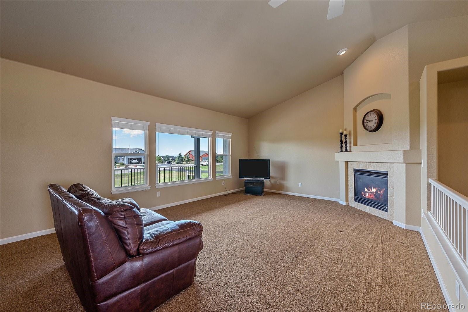 MLS Image #5 for 41412  farmhouse circle,parker, Colorado