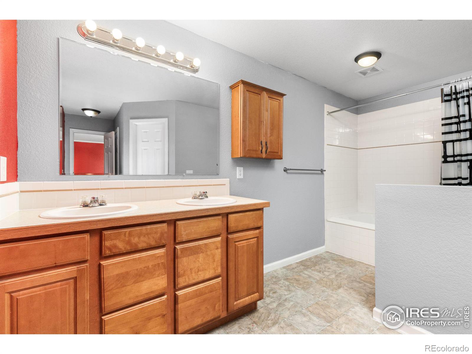 MLS Image #10 for 6924  carlyle lane,wellington, Colorado