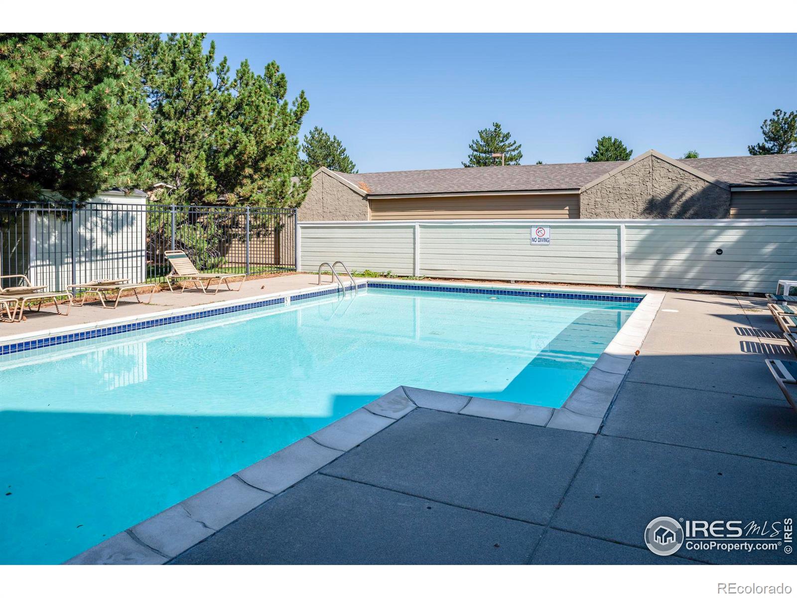 MLS Image #15 for 33 s boulder circle,boulder, Colorado