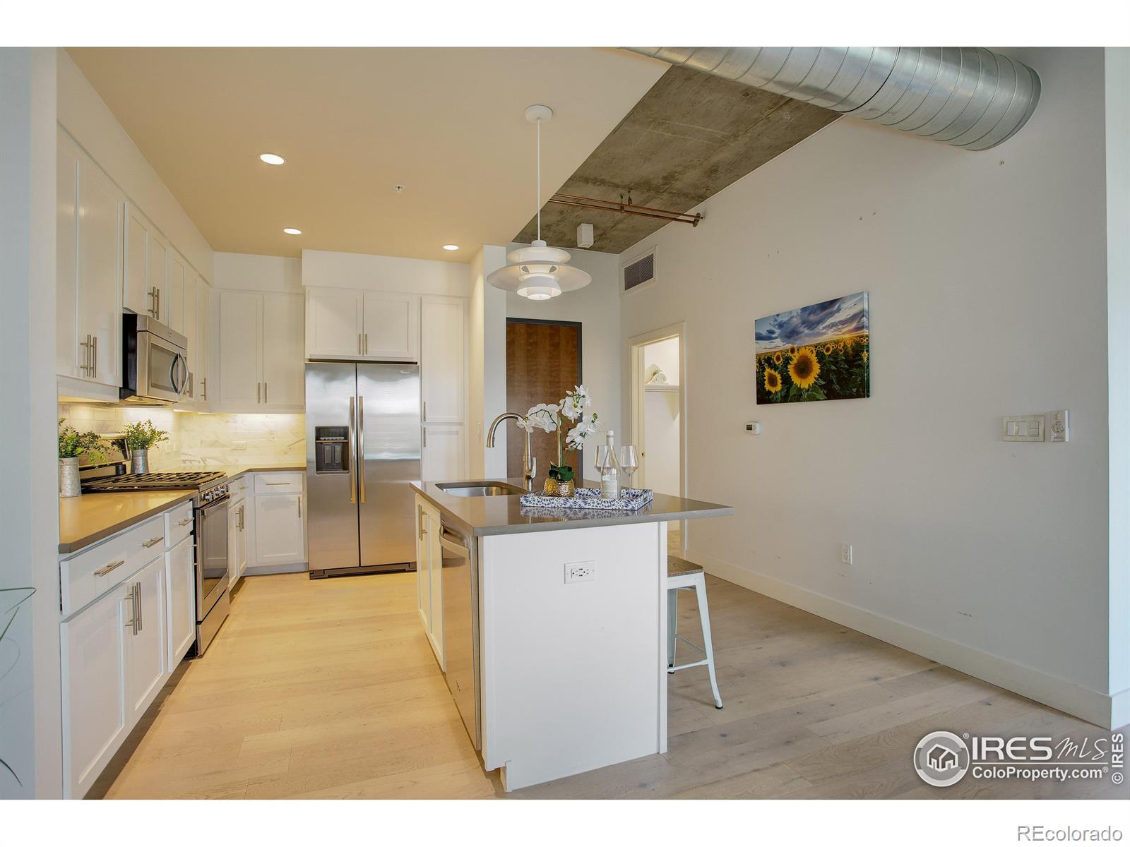 MLS Image #4 for 3401  arapahoe avenue,boulder, Colorado