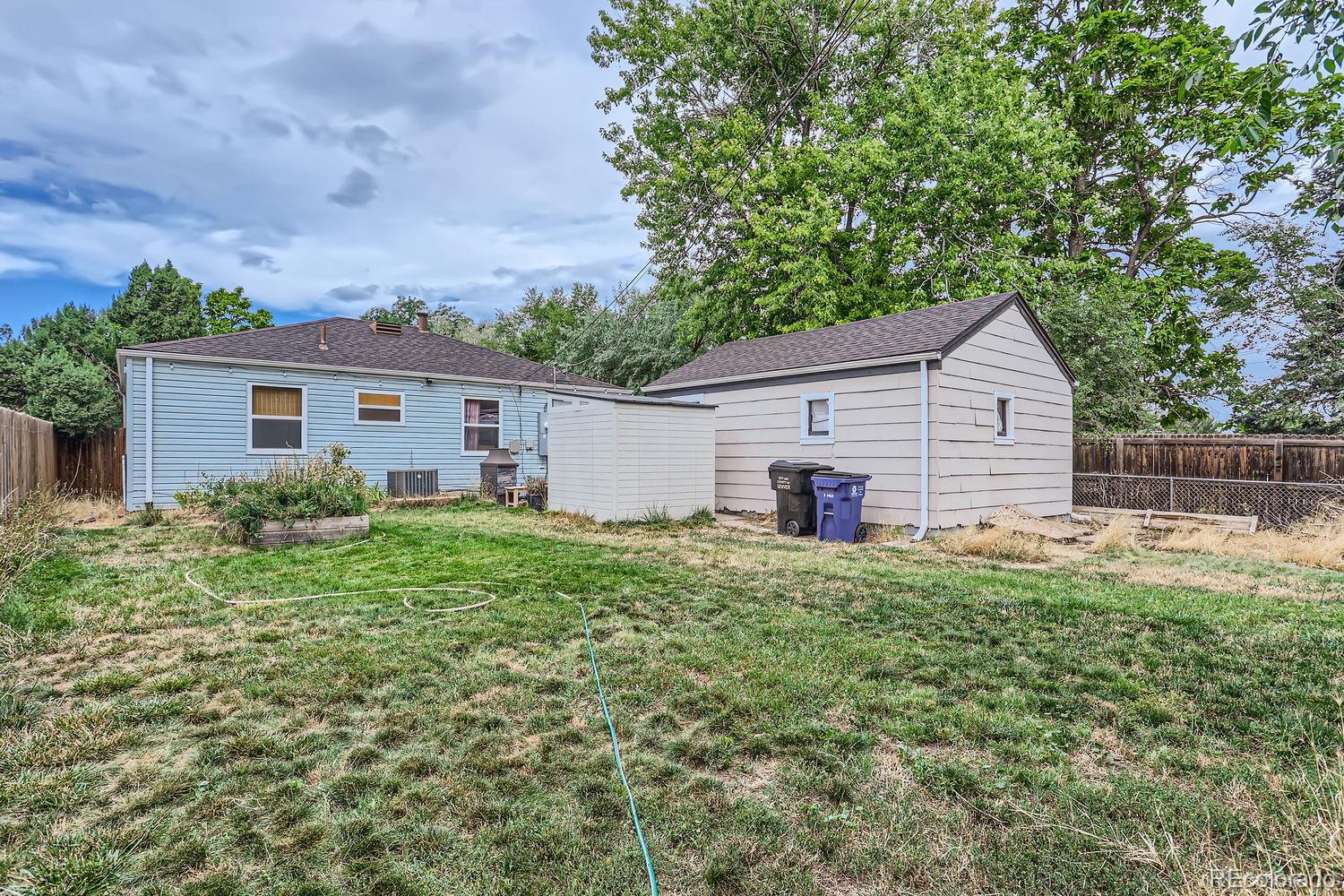 MLS Image #10 for 1108  roslyn street,denver, Colorado