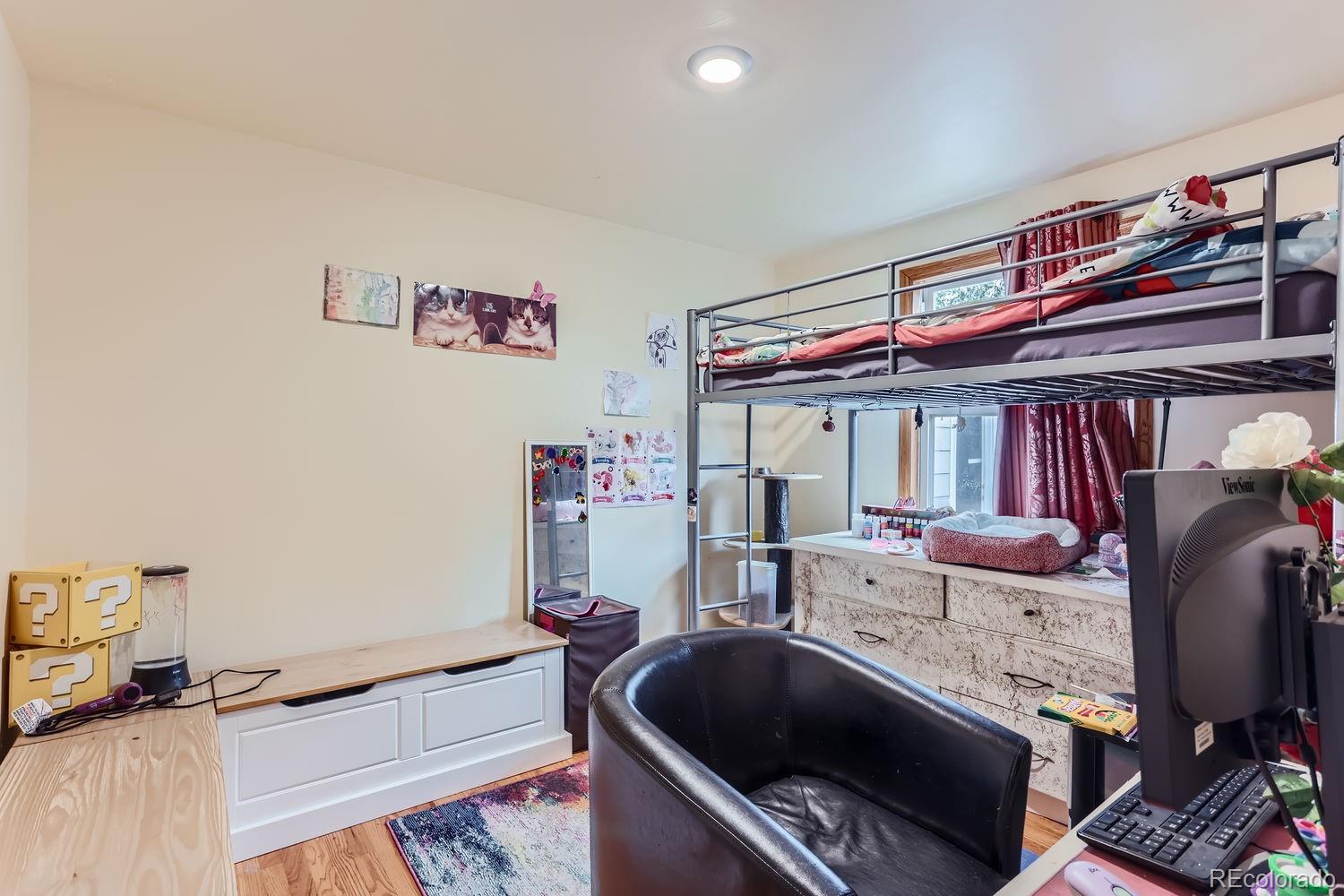 MLS Image #8 for 1108  roslyn street,denver, Colorado