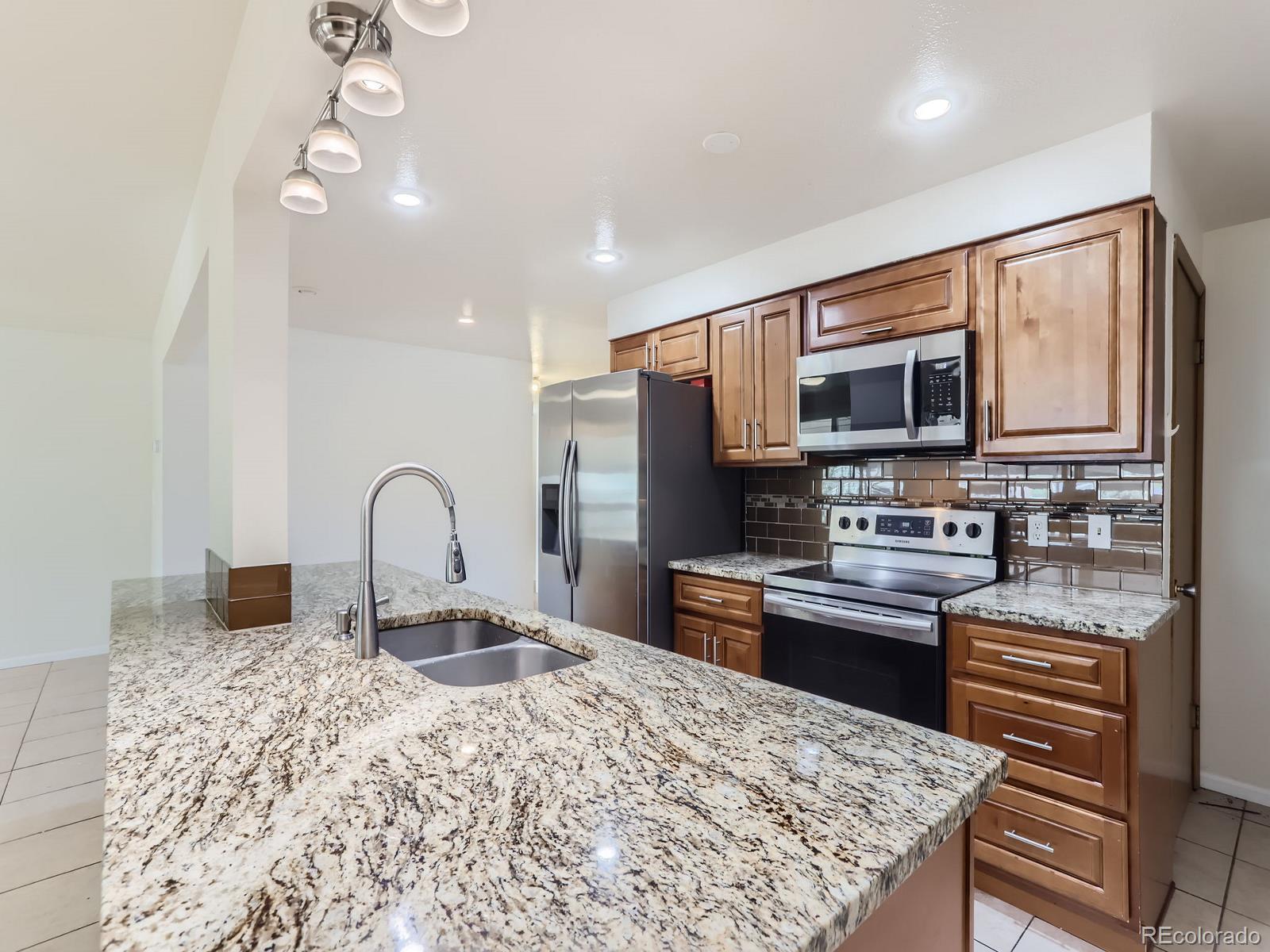 MLS Image #11 for 8263  adams way,denver, Colorado