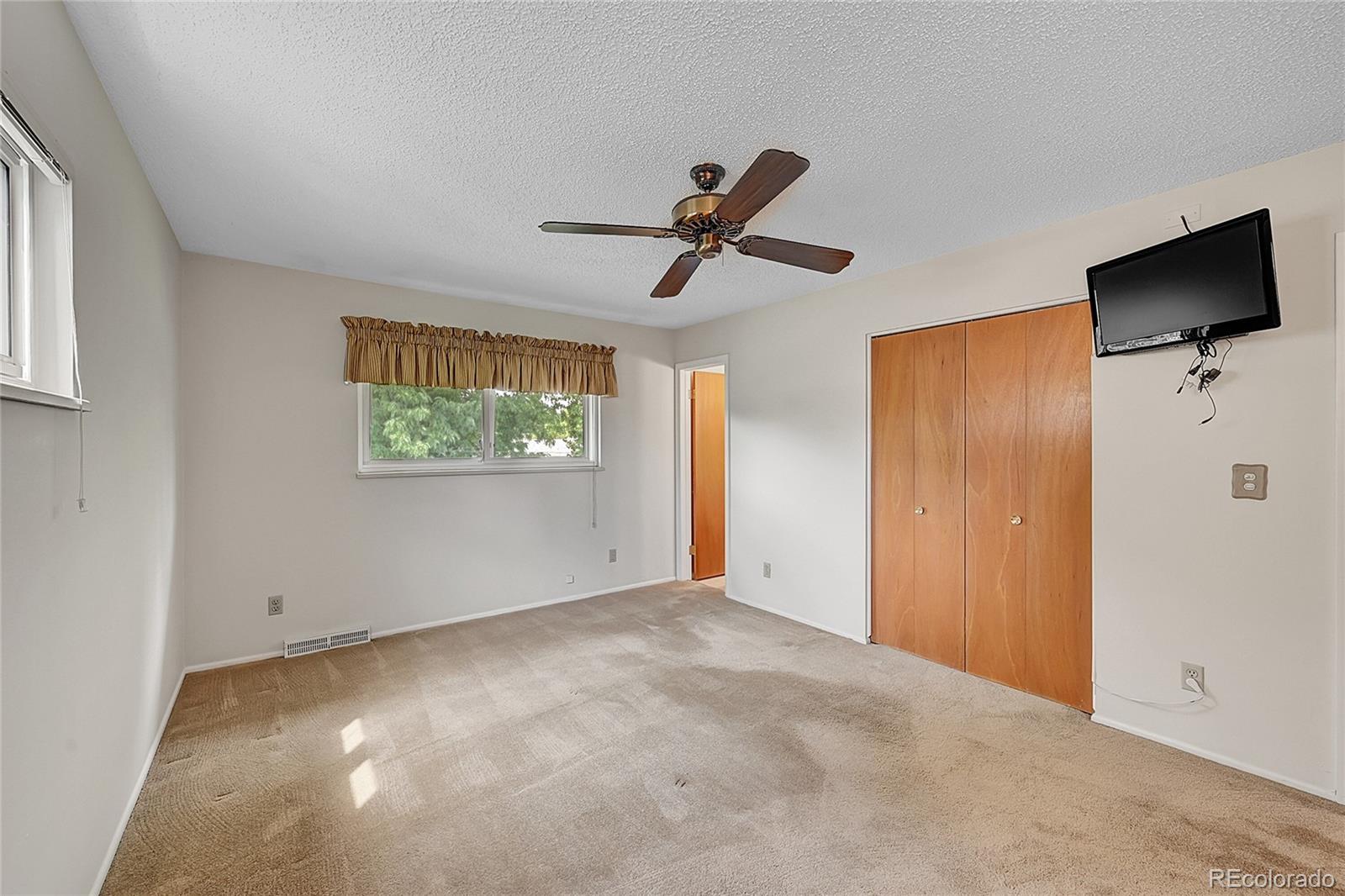 MLS Image #14 for 2781 s reed street,denver, Colorado