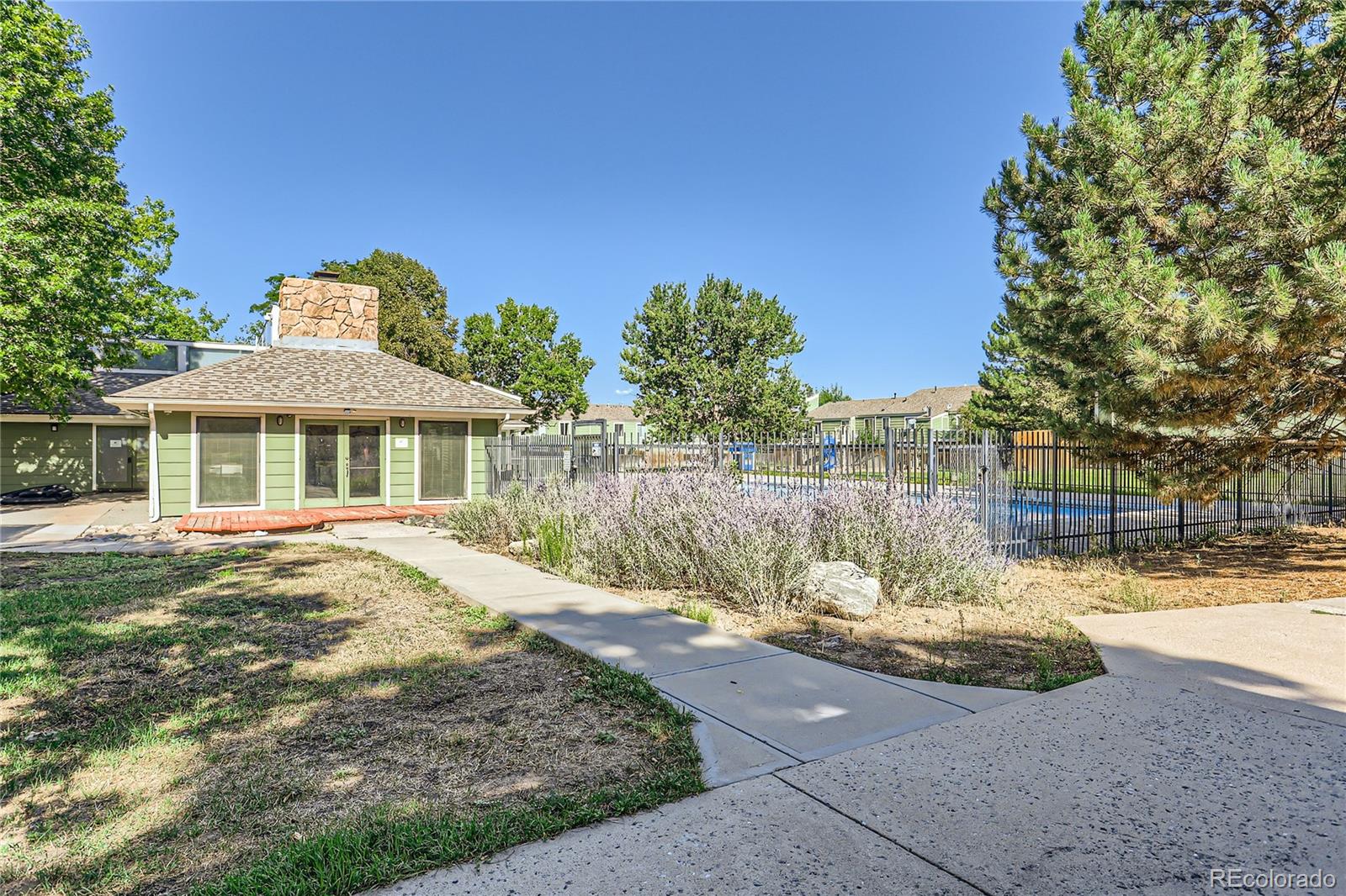 MLS Image #14 for 956 s peoria street ,aurora, Colorado