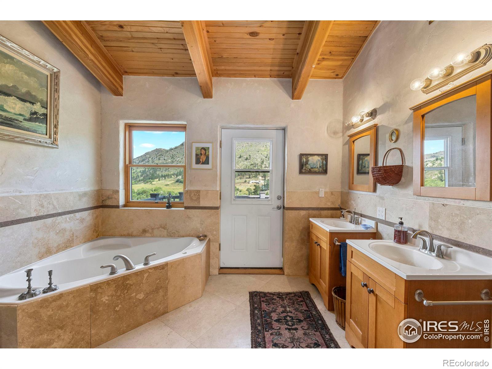 MLS Image #12 for 1239  ohana way,bellvue, Colorado