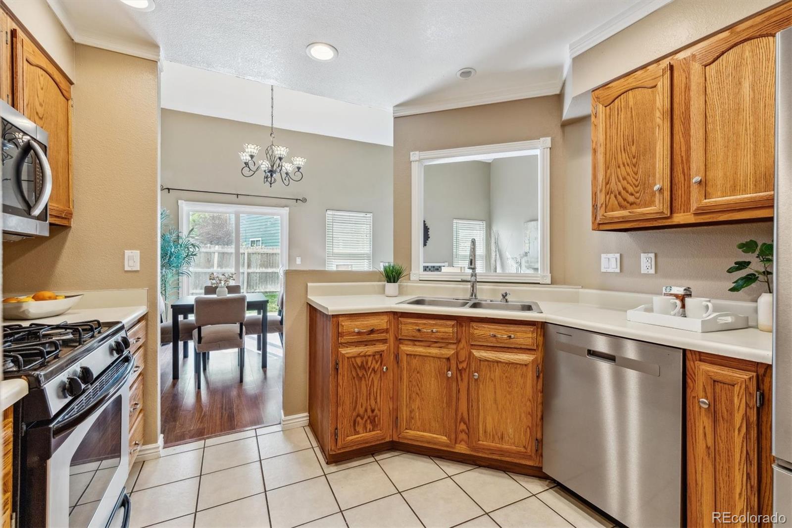 MLS Image #10 for 230 n holcomb circle,castle rock, Colorado