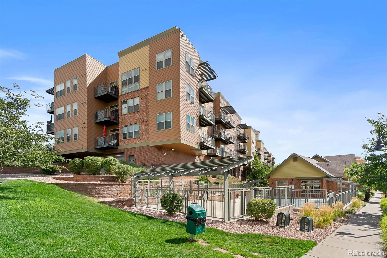 MLS Image #48 for 5455  water tower promenade ,arvada, Colorado