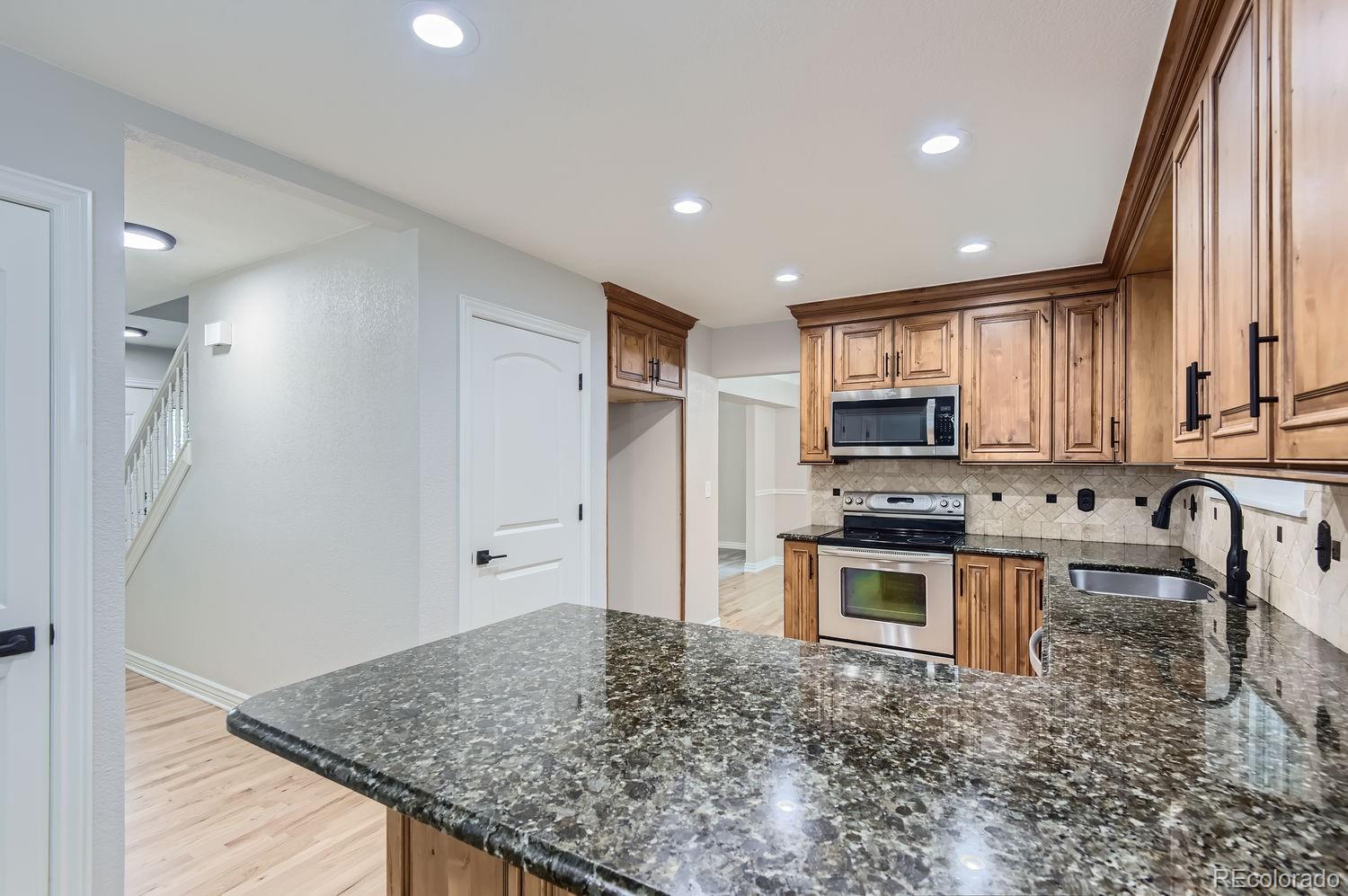 MLS Image #11 for 3890 e kettle avenue,centennial, Colorado