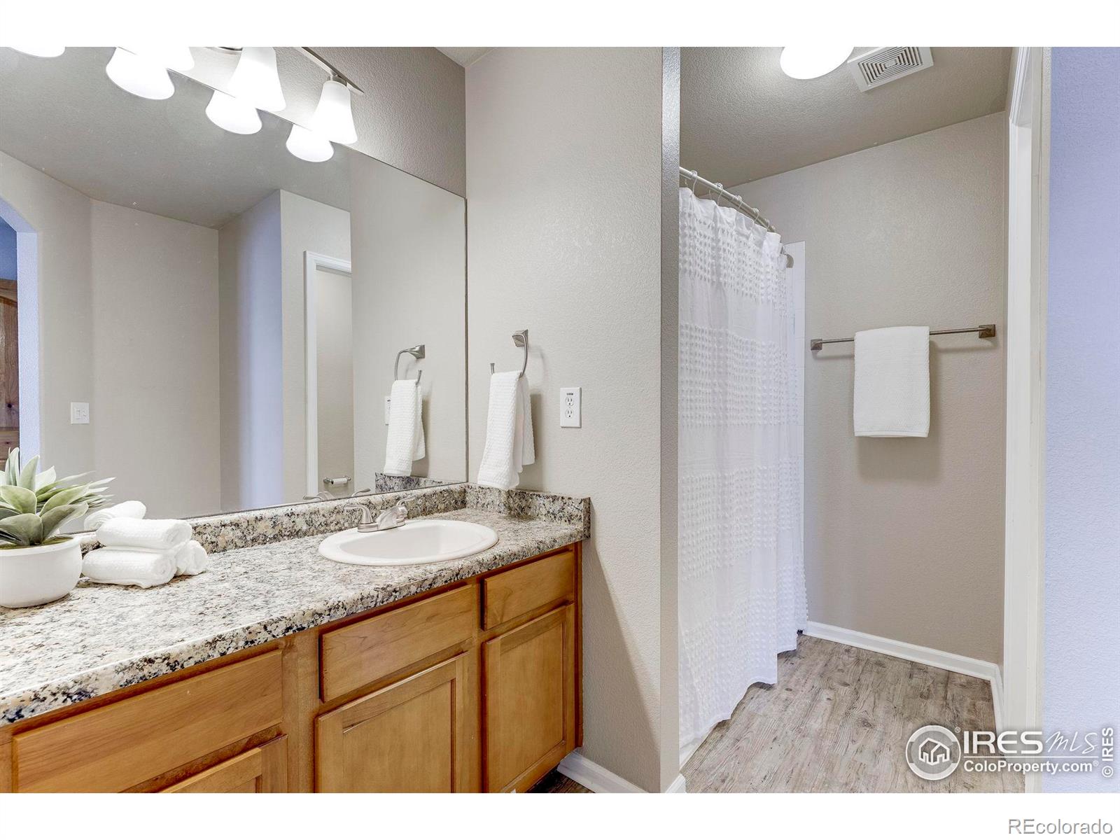 MLS Image #19 for 587 s mobile place ,aurora, Colorado