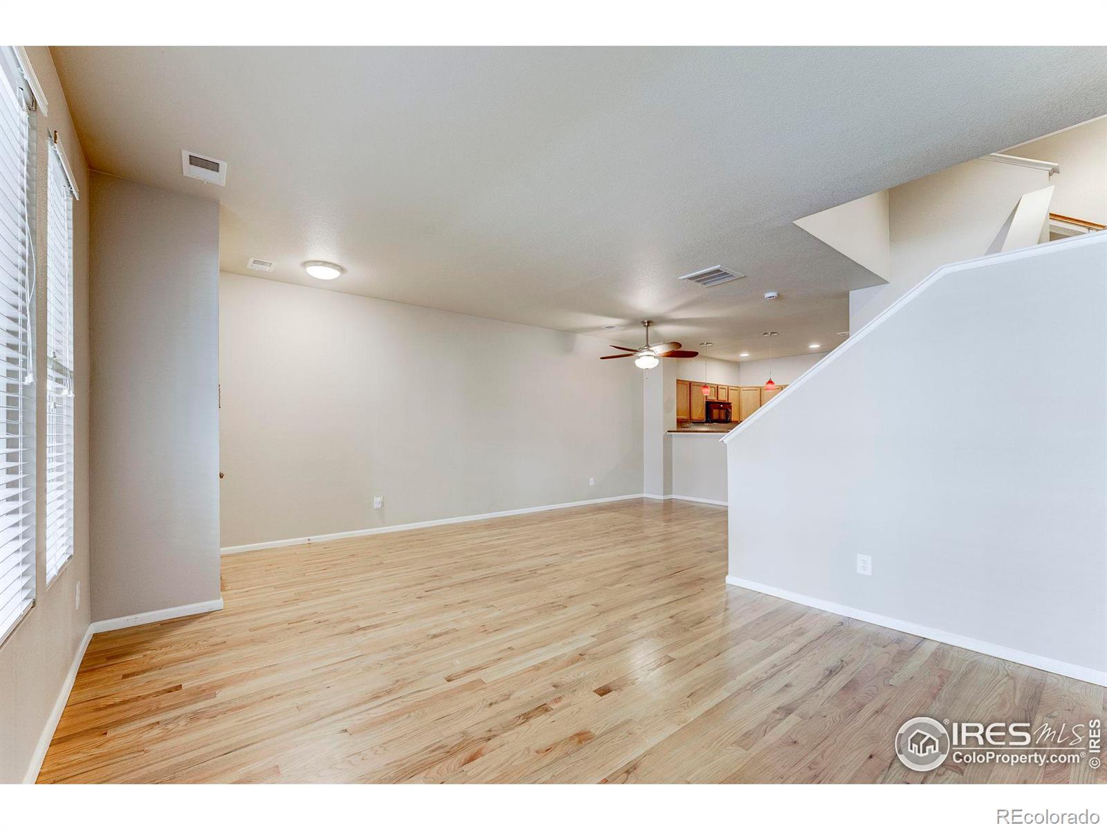 MLS Image #3 for 587 s mobile place ,aurora, Colorado