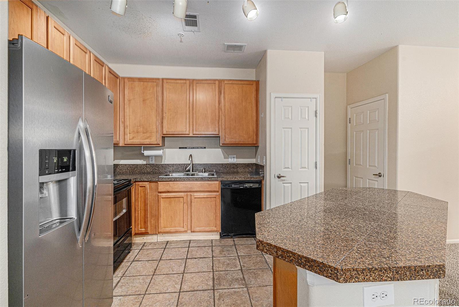 MLS Image #6 for 2662 s cathay way,aurora, Colorado