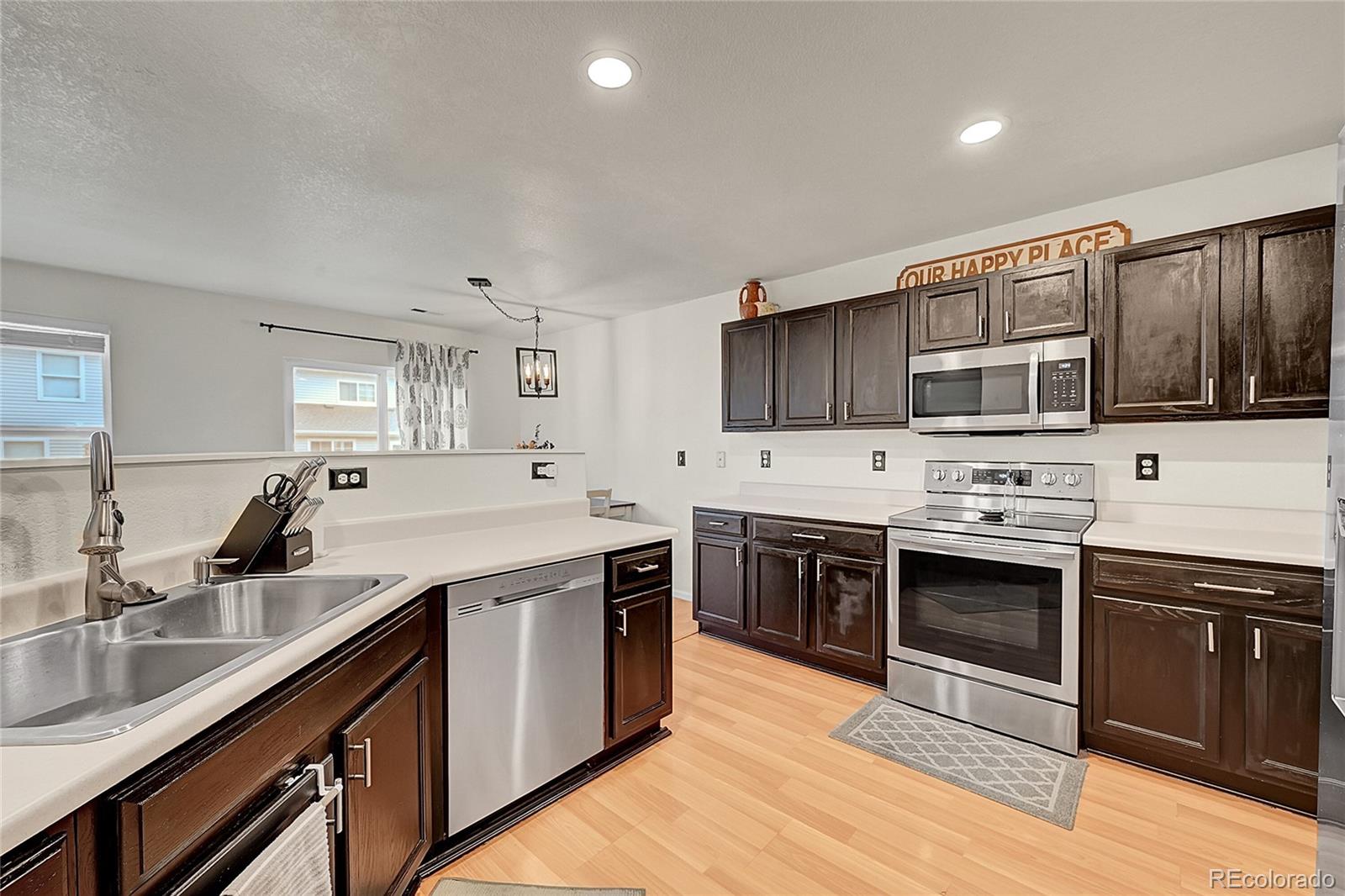 MLS Image #10 for 7946 s kittredge street,englewood, Colorado