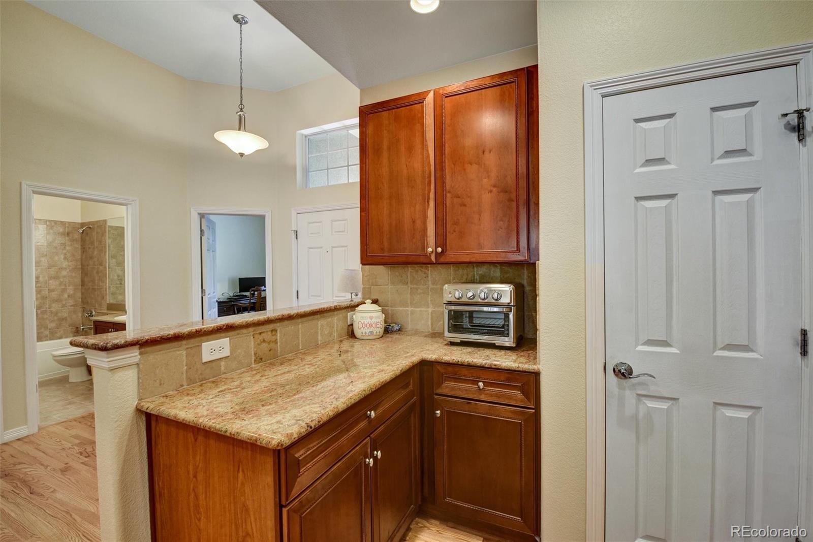 MLS Image #9 for 6678 s shawnee court,aurora, Colorado