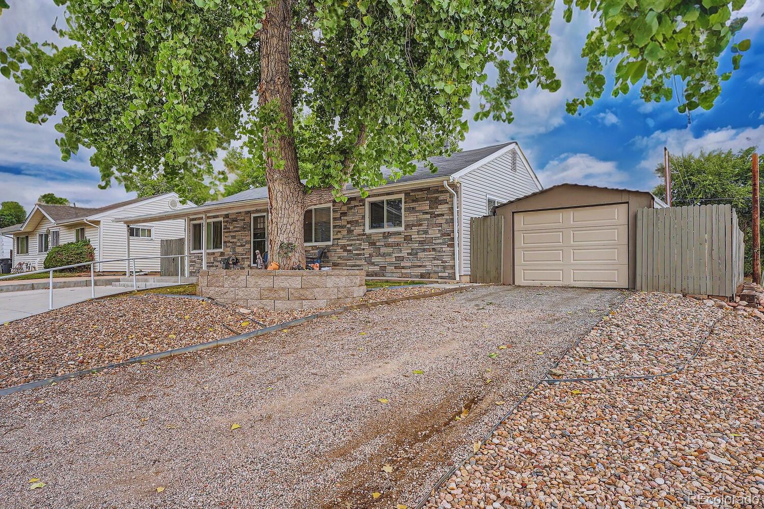 MLS Image #23 for 2701 s knox court,denver, Colorado