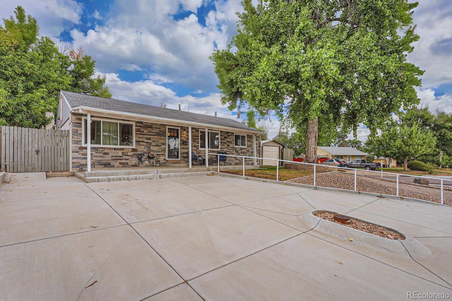 MLS Image #24 for 2701 s knox court,denver, Colorado