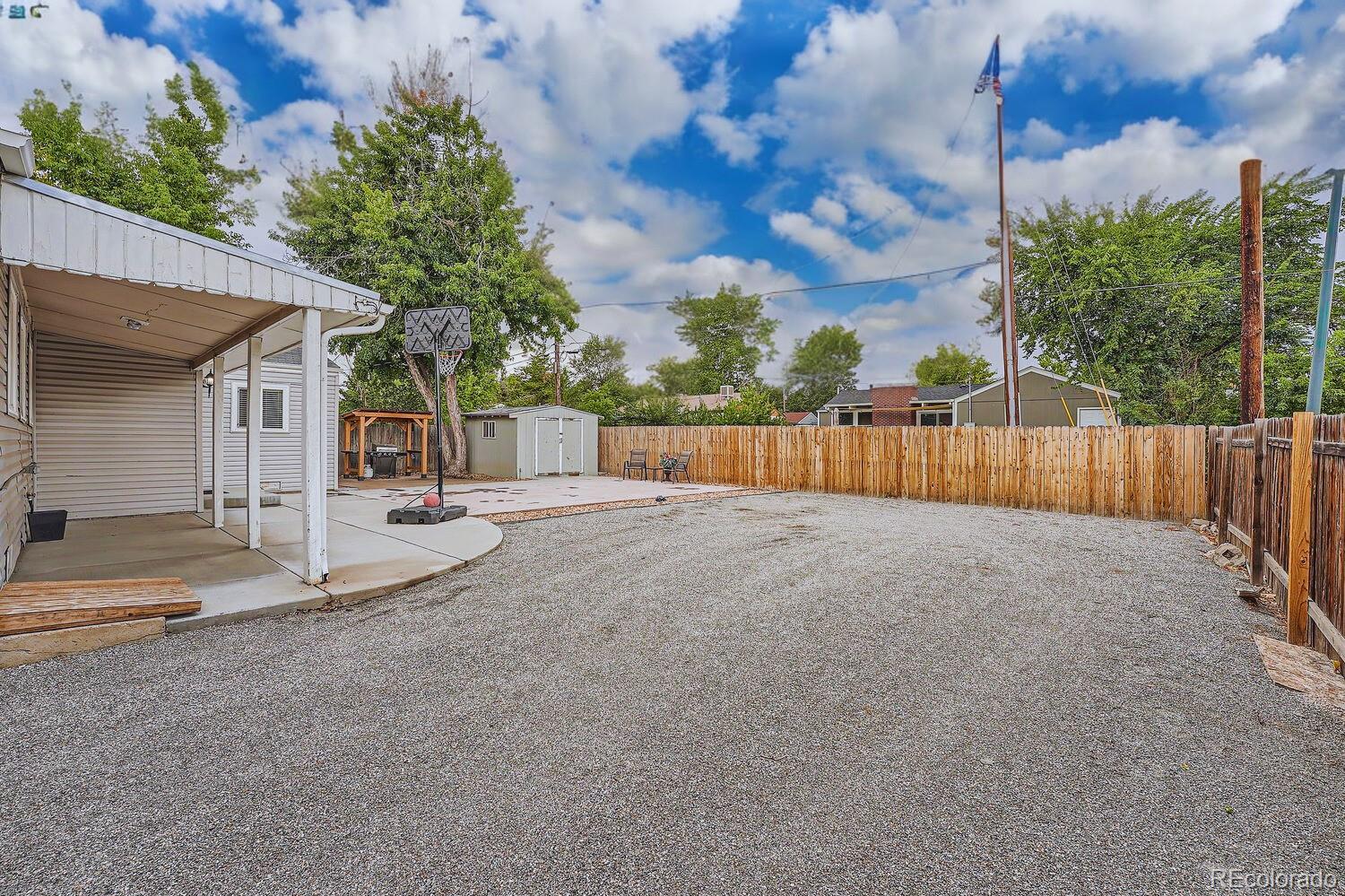 MLS Image #26 for 2701 s knox court,denver, Colorado