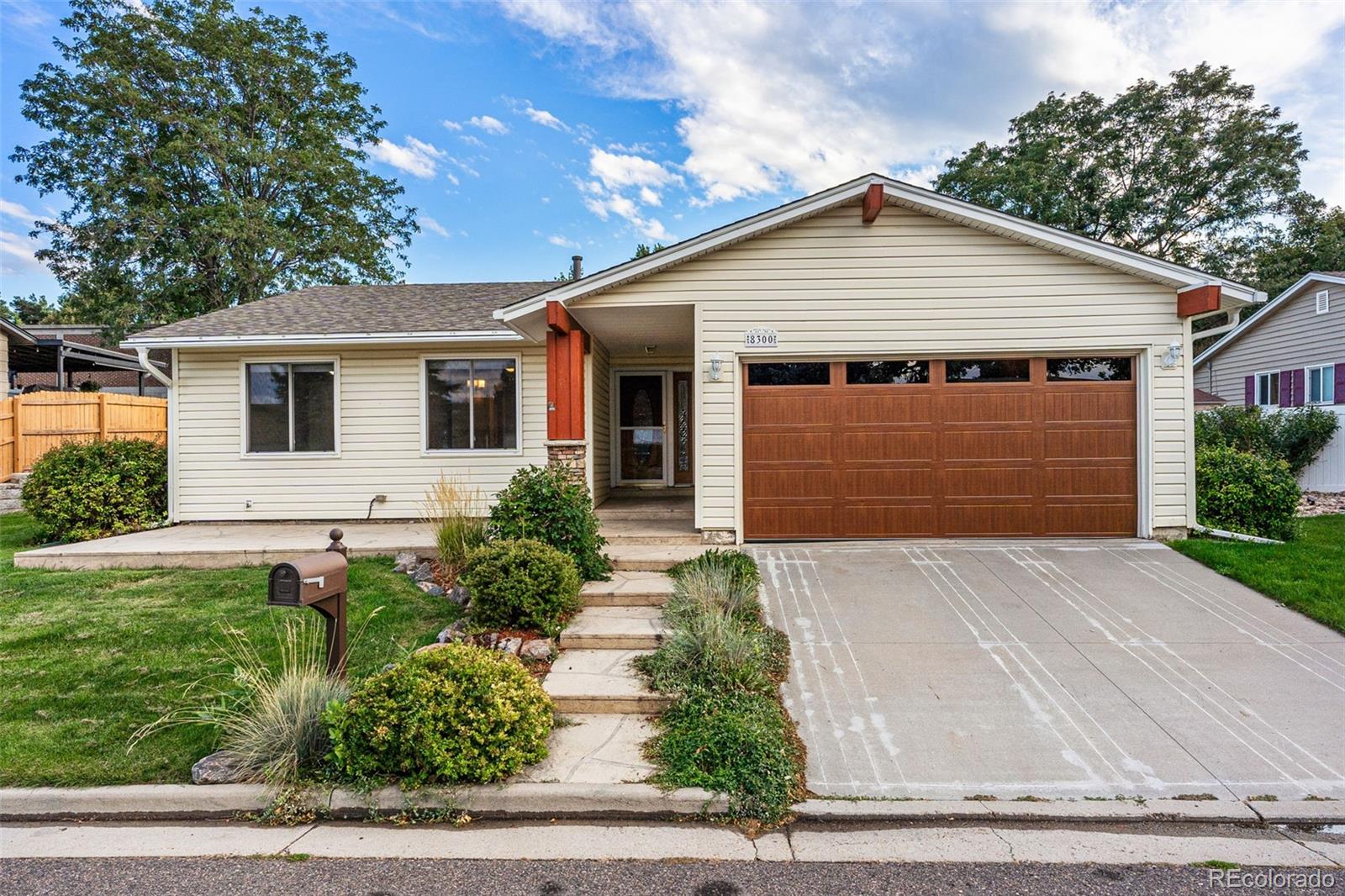 CMA Image for 8300 W 72nd Place,Arvada, Colorado