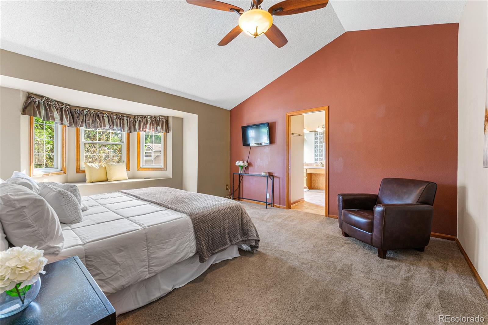 MLS Image #12 for 12659 w 84th drive,arvada, Colorado