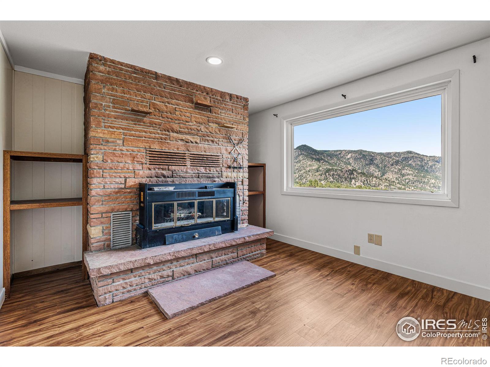 MLS Image #5 for 333  pinewood drive,lyons, Colorado