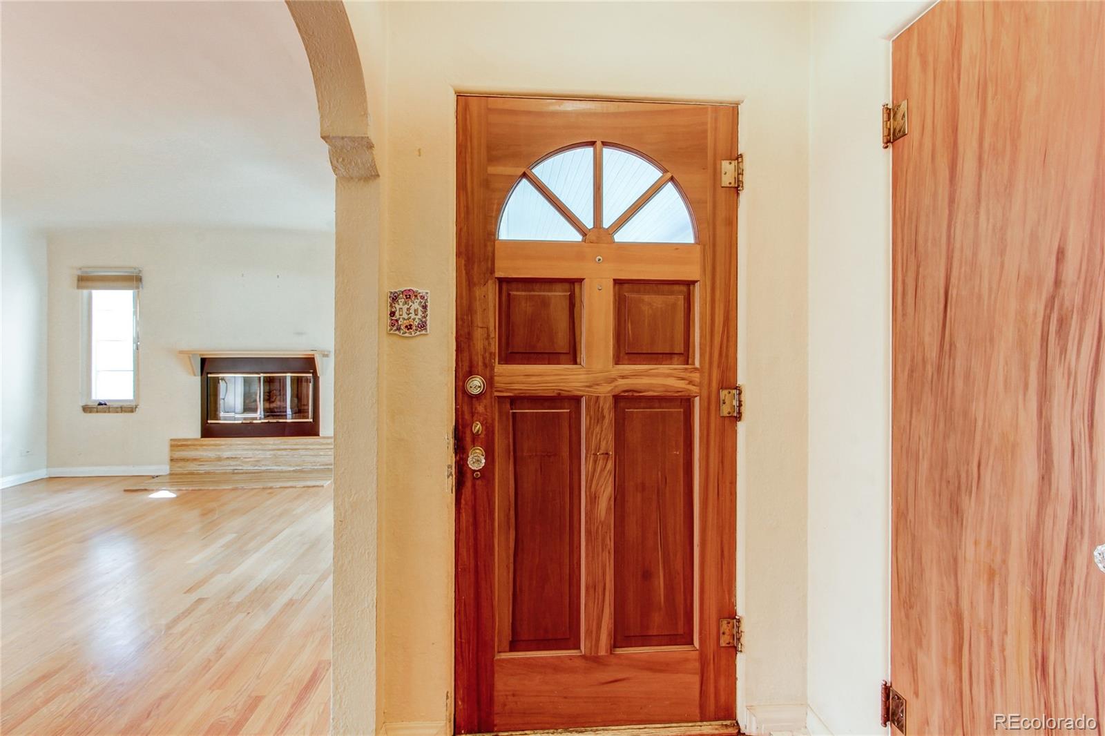 MLS Image #4 for 2748 s downing circle,denver, Colorado