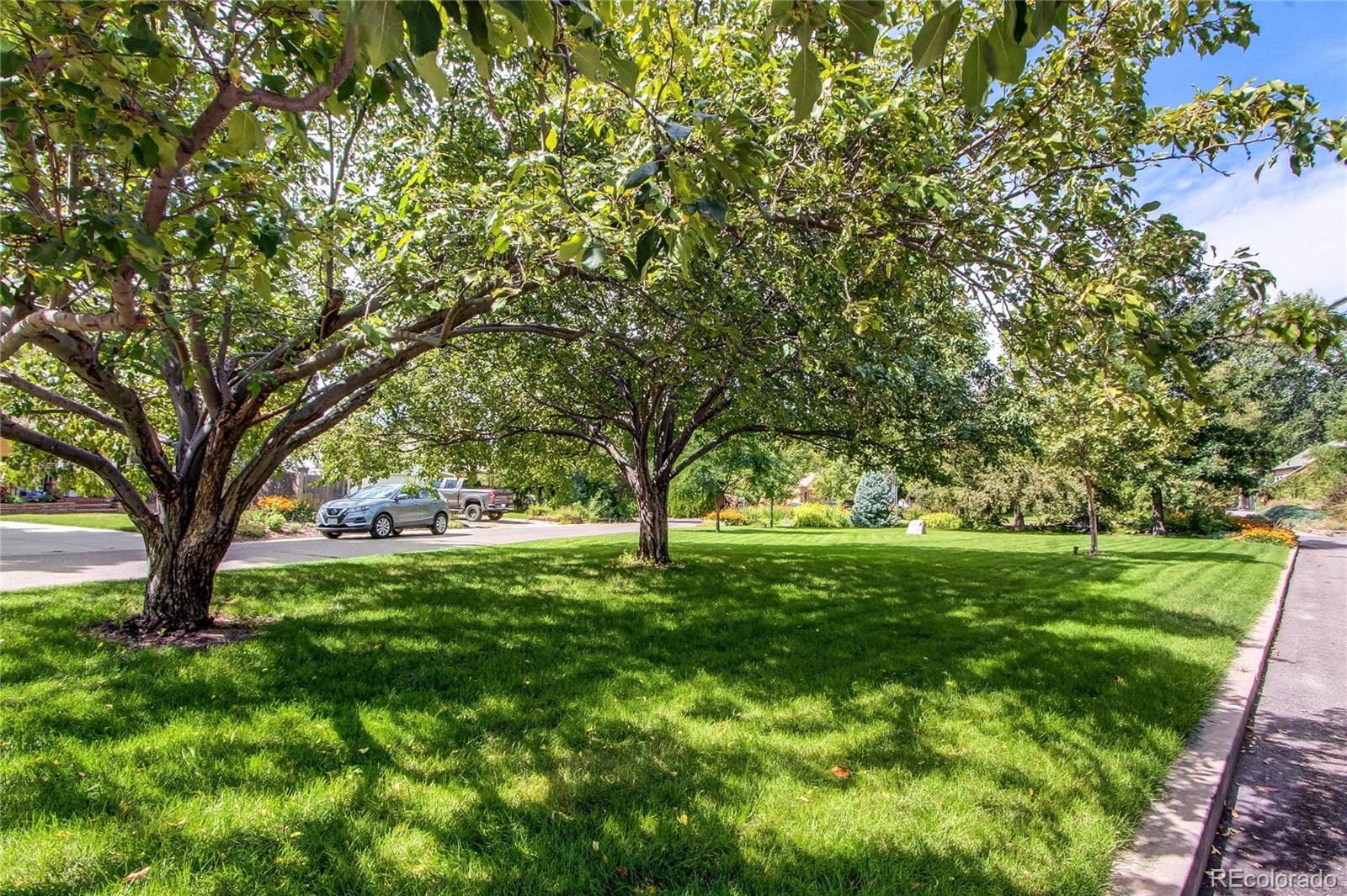 MLS Image #49 for 2748 s downing circle,denver, Colorado