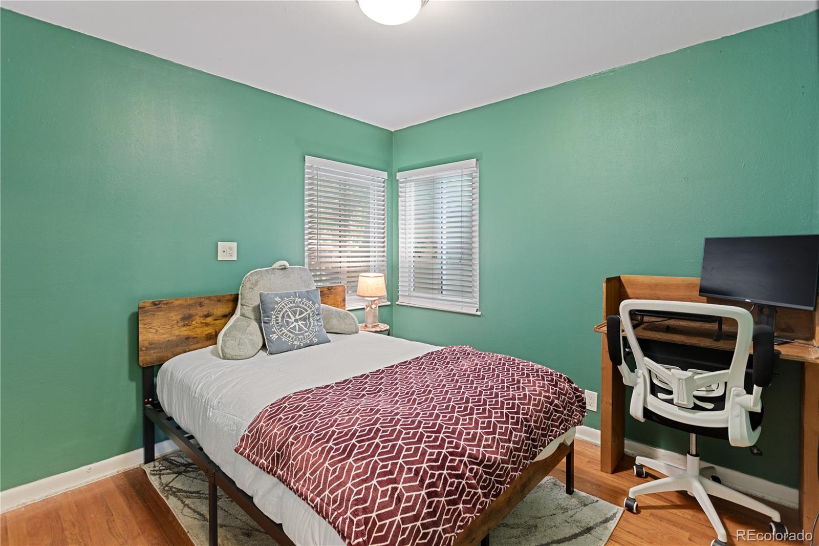 MLS Image #13 for 2680 s garfield circle,denver, Colorado