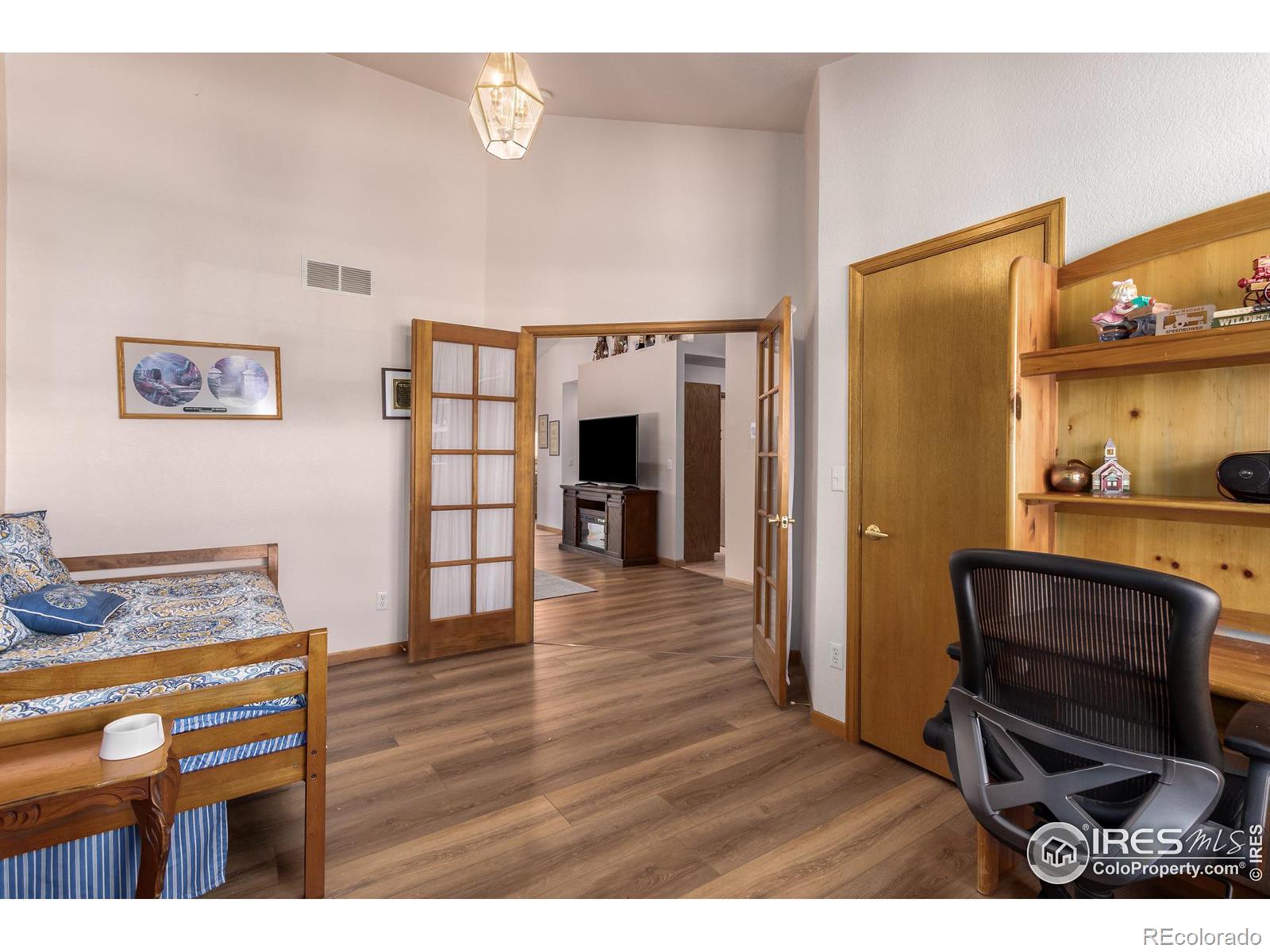 MLS Image #19 for 200  manor court,windsor, Colorado