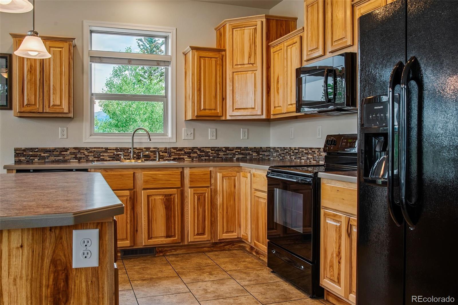 MLS Image #11 for 990  cumberland drive,jefferson, Colorado