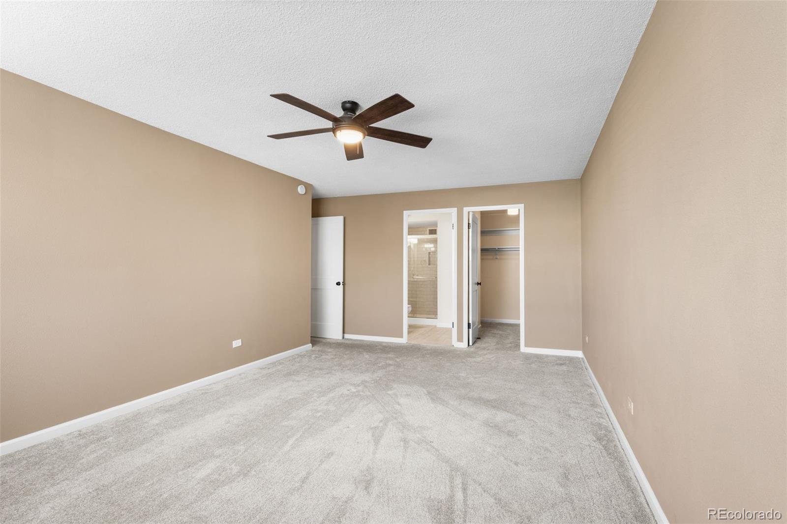 MLS Image #17 for 645 s alton way,denver, Colorado