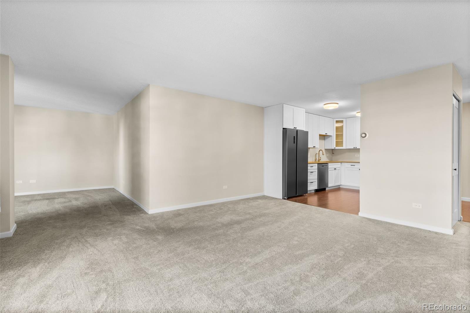 MLS Image #6 for 645 s alton way,denver, Colorado