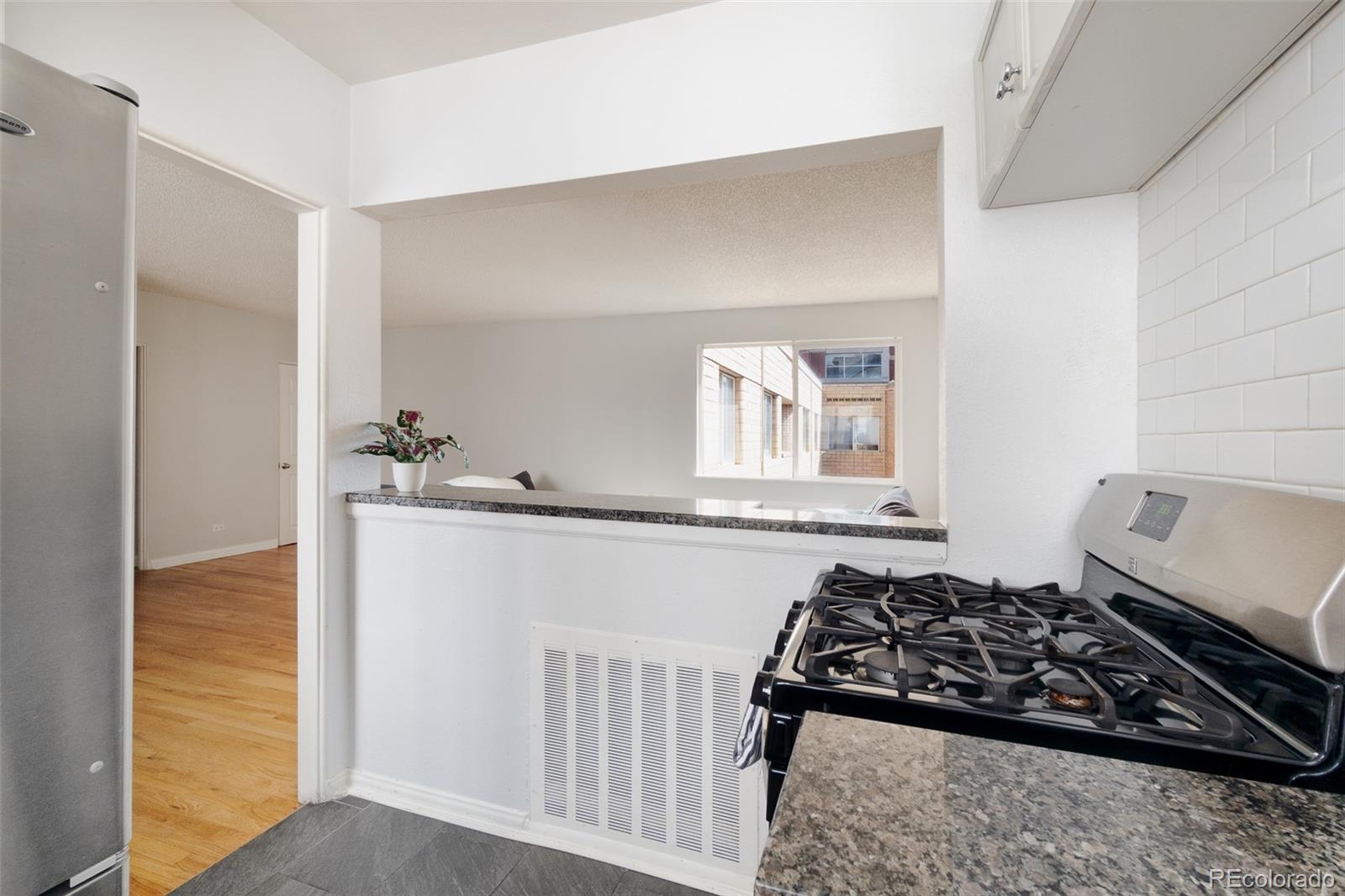 MLS Image #11 for 1100  colorado boulevard,denver, Colorado