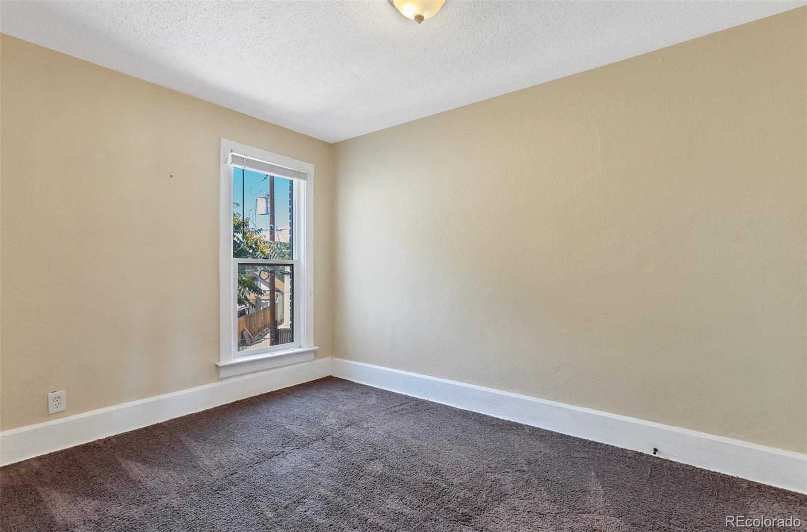 MLS Image #16 for 2707 n downing street,denver, Colorado