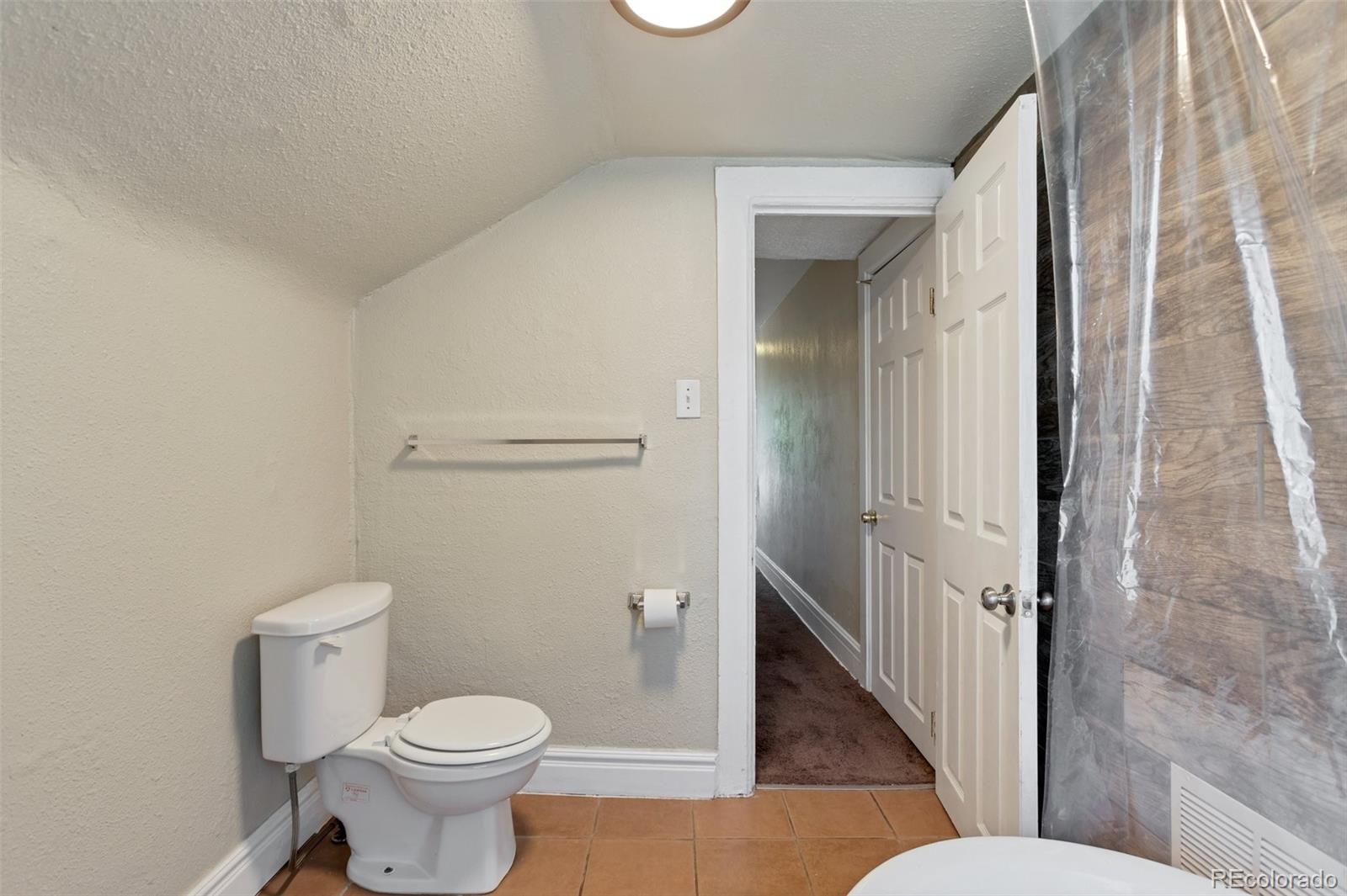 MLS Image #19 for 2707 n downing street,denver, Colorado