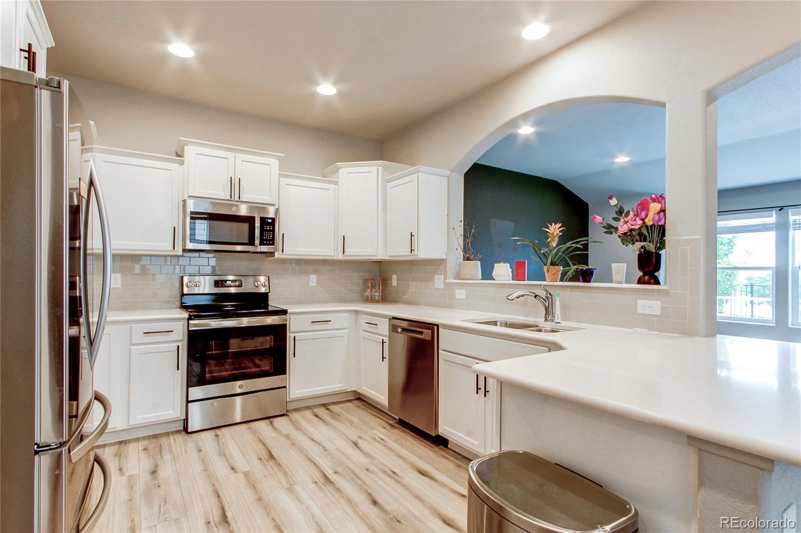 MLS Image #6 for 1008  petra heights,colorado springs, Colorado