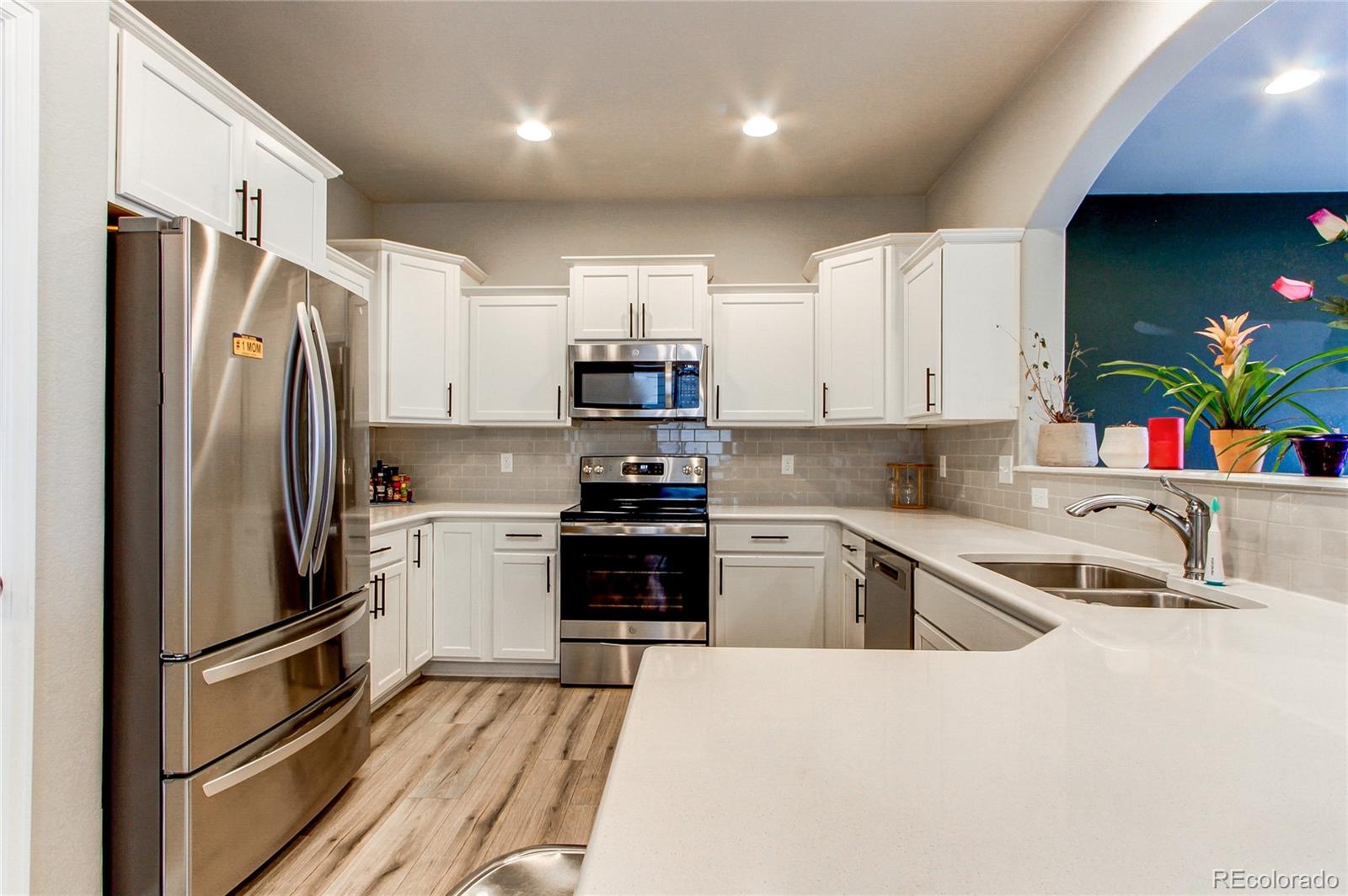 MLS Image #7 for 1008  petra heights,colorado springs, Colorado