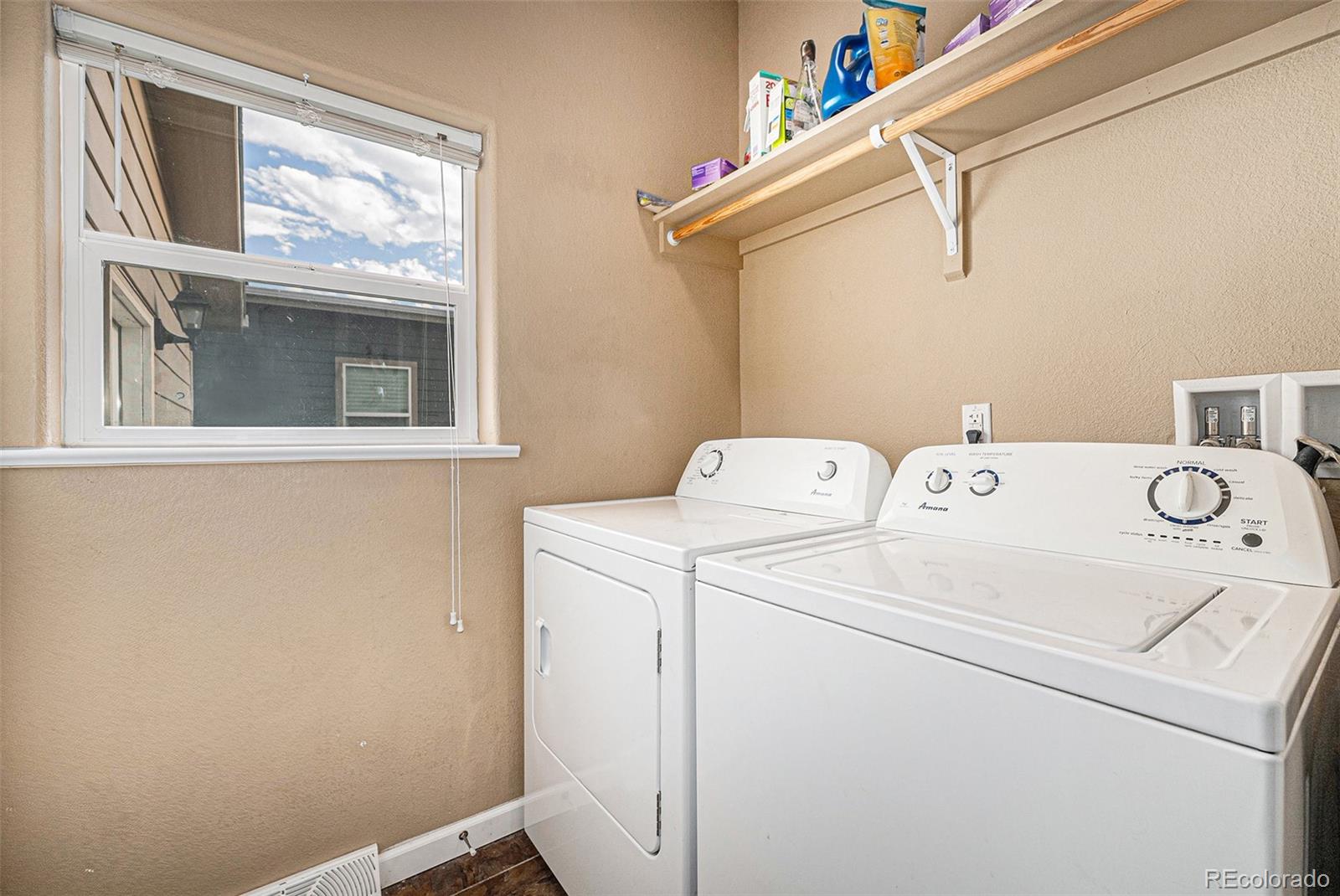 MLS Image #9 for 6185  laural ,frederick, Colorado