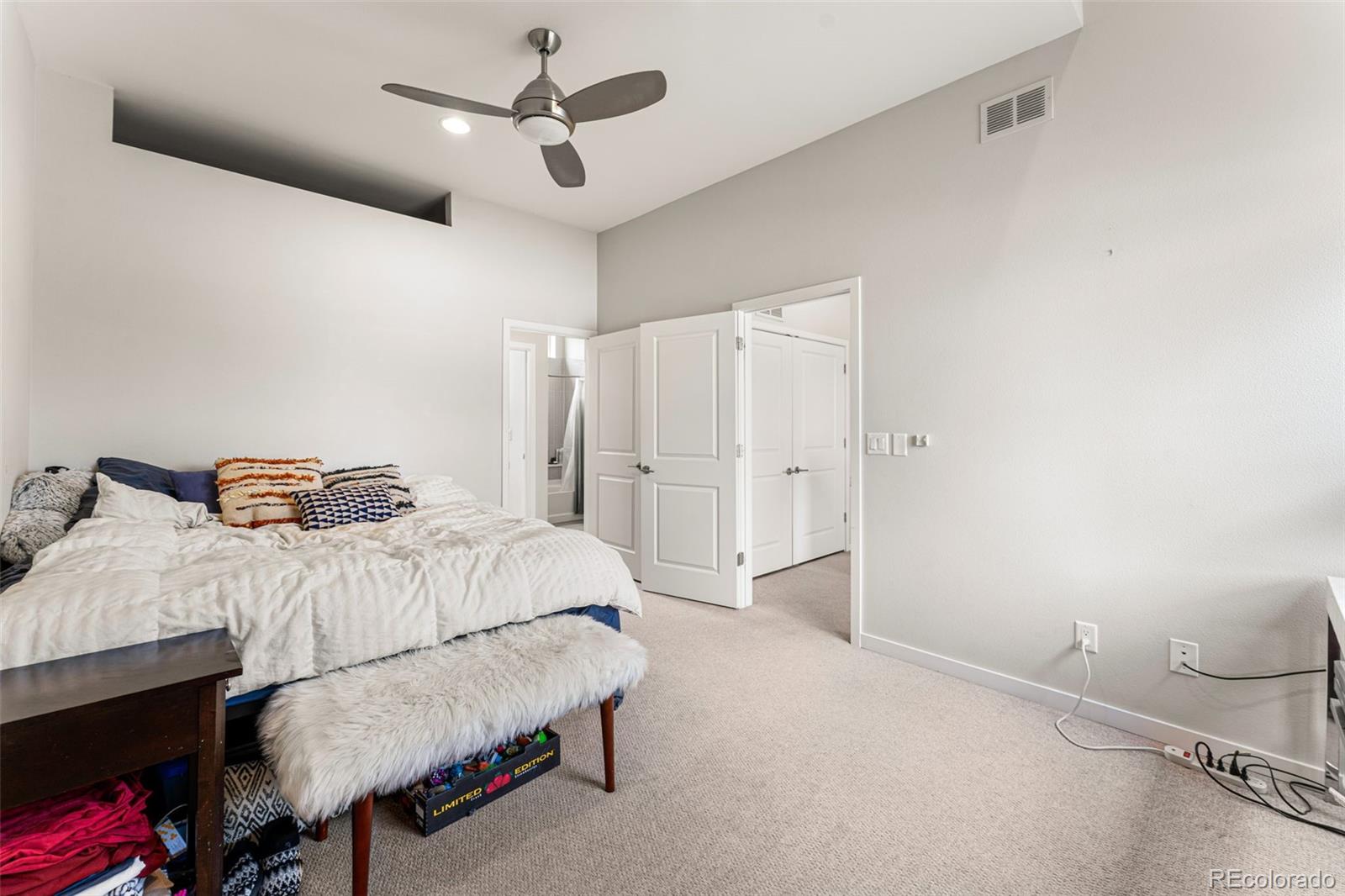 MLS Image #20 for 2170 s josephine street,denver, Colorado